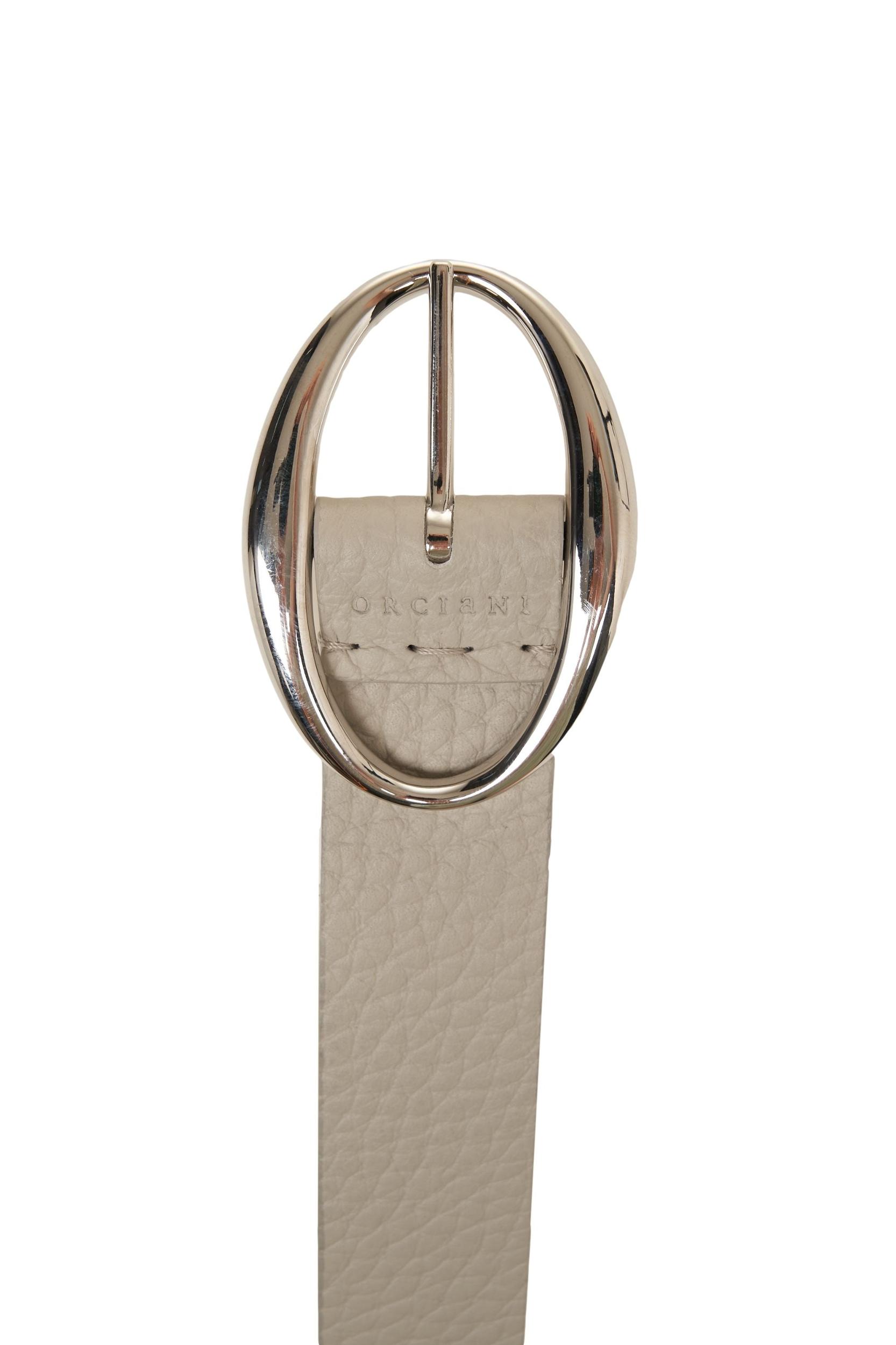 Grained leather belt Product Image