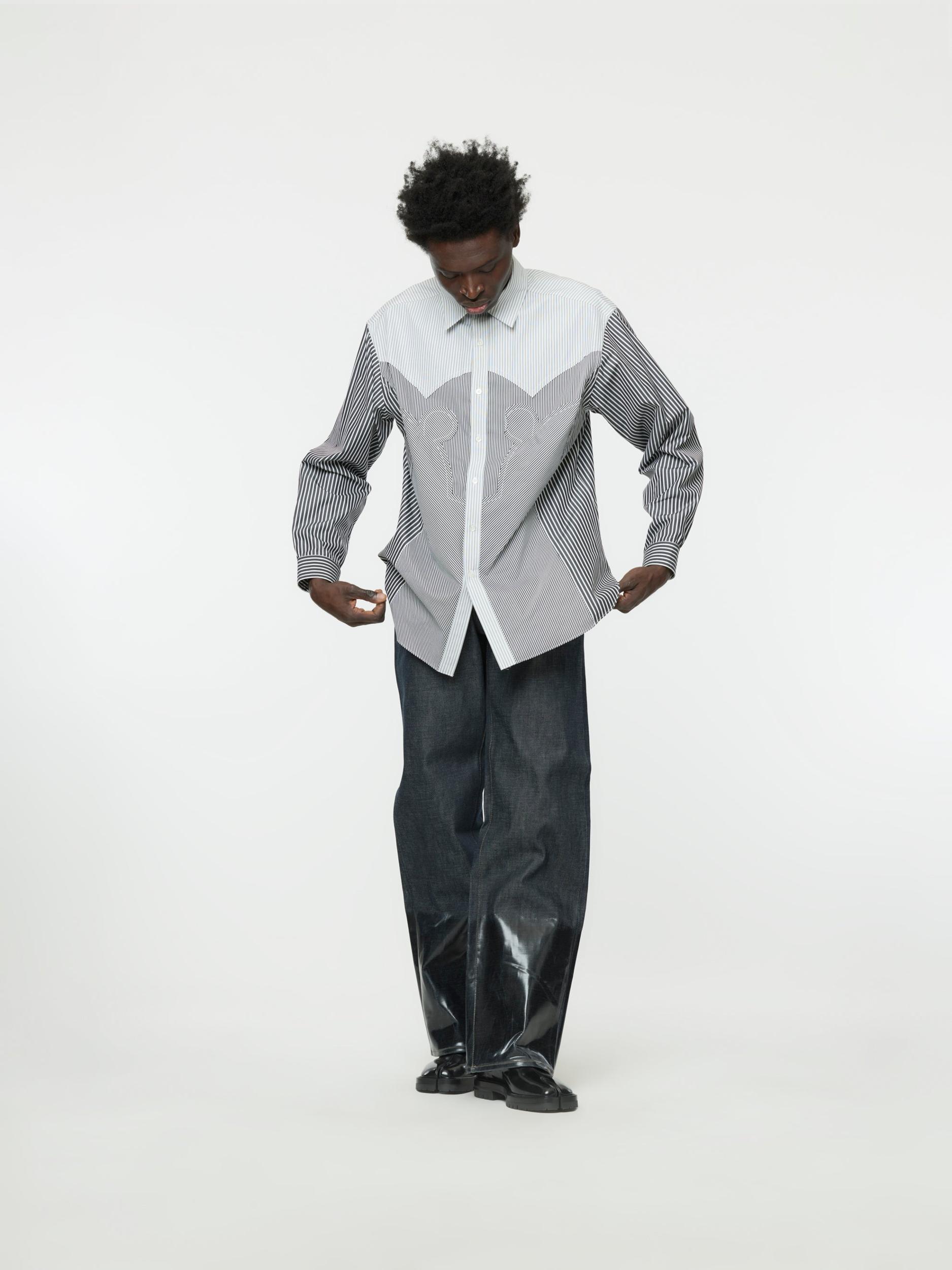 Classic Striped Shirt (Black/White) Product Image