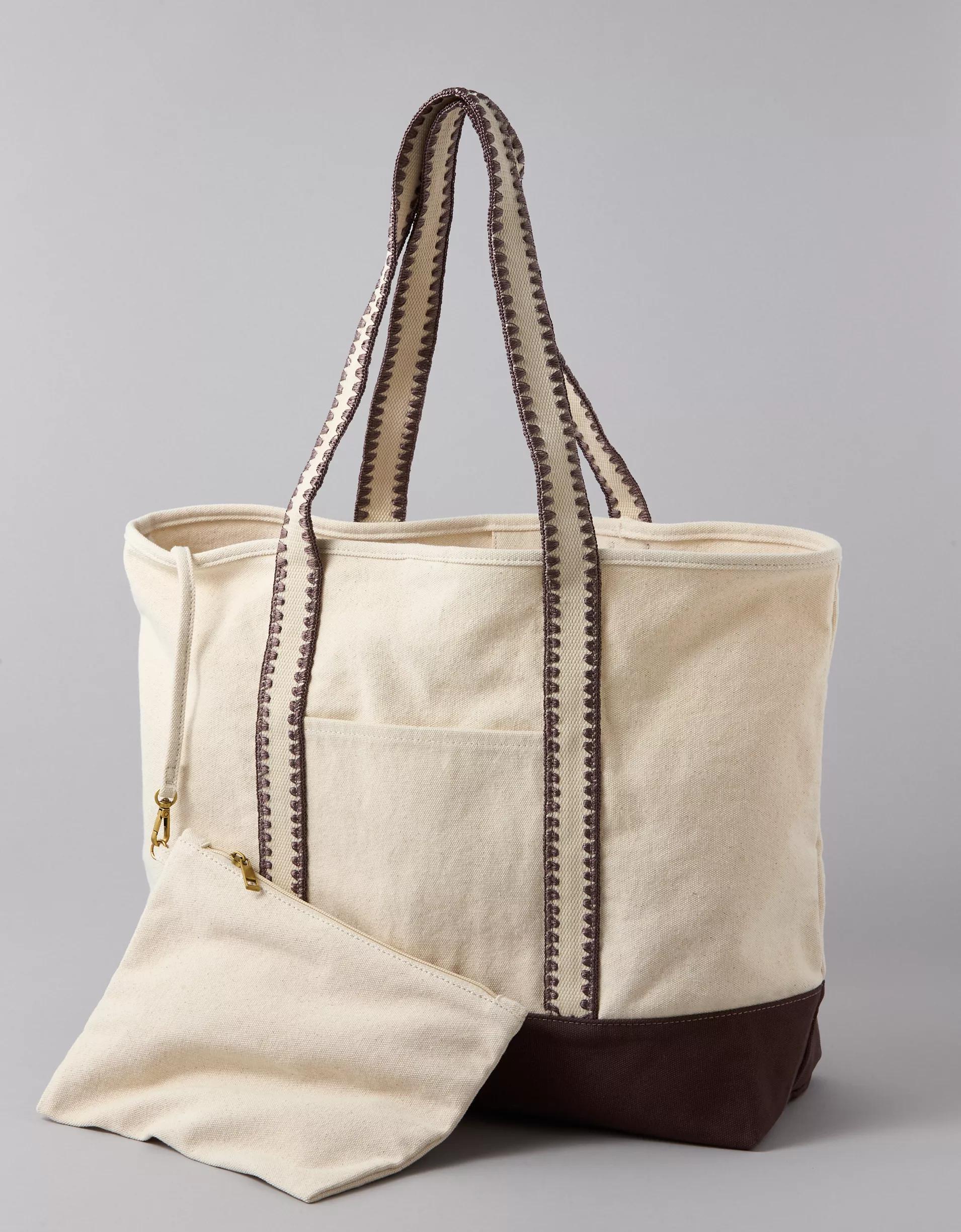 AE Large Beachy Tote Bag Product Image