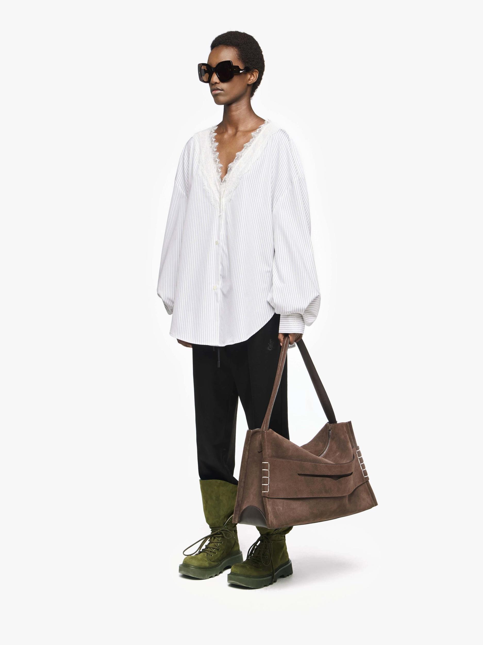 V-NECK LACE TRIM SHIRT Product Image