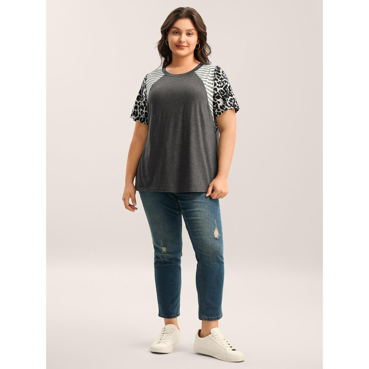 Plus Size Leopard Stripes Raglan Sleeve T-Shirt DimGray Women Contrast Round Neck Everyday-Casual T-shirts BloomChic 30/6X Product Image