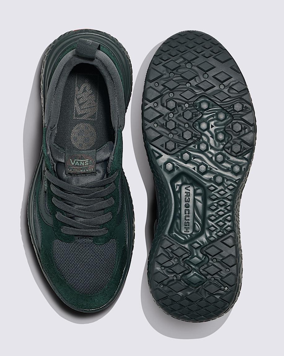 UltraRange Neo VR3 Shoe in Mono Dark Green| Vans US Product Image
