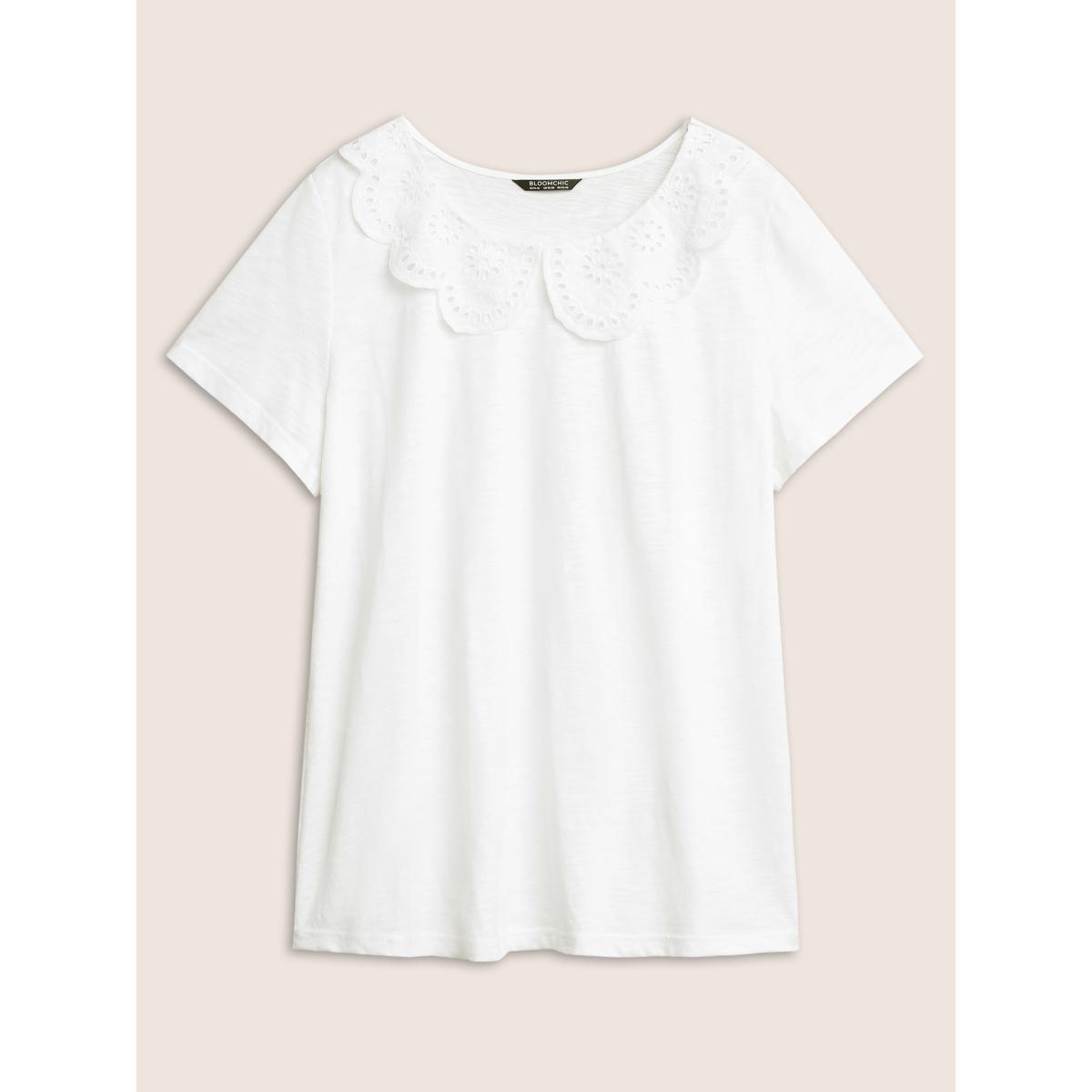 Plus Size Solid Broderie Anglaise Peter Pan Collar T-shirt White Women Elegant Non Plain Peter Pan Collar Everyday T-shirts BloomChic 26/4X Product Image