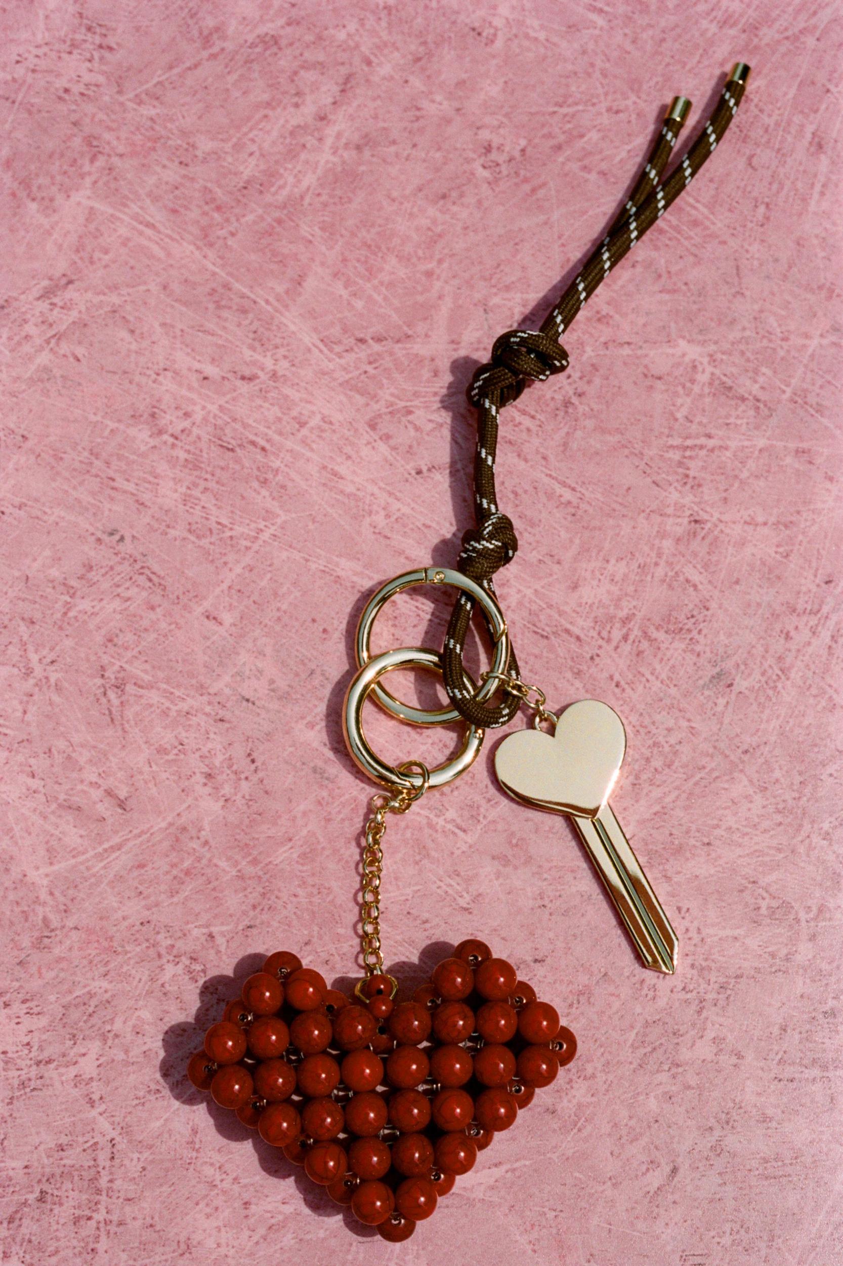 HEART MULTI-CHARM KEYCHAIN Product Image