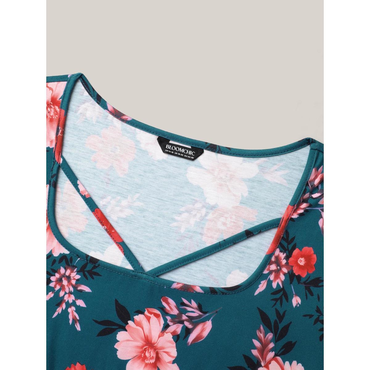 Plus Size Floral Print Neck Cut-Out Babydoll Top Multicolor Women Elegant Gathered Natural Flowers Square Neck Bodycon Everyday T-shirts BloomChic 10/M Product Image