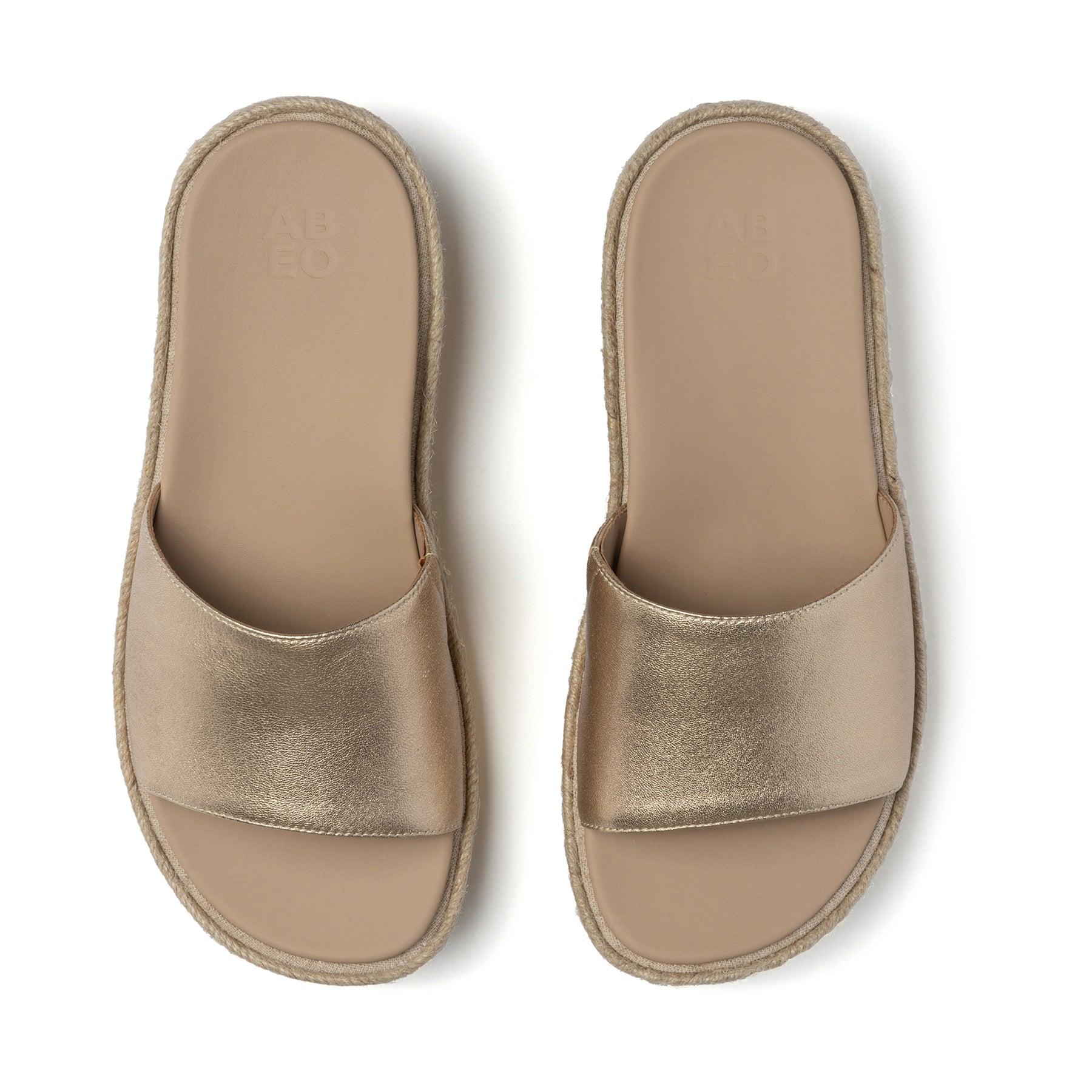 Solstice Slide Metatarsal Female Product Image