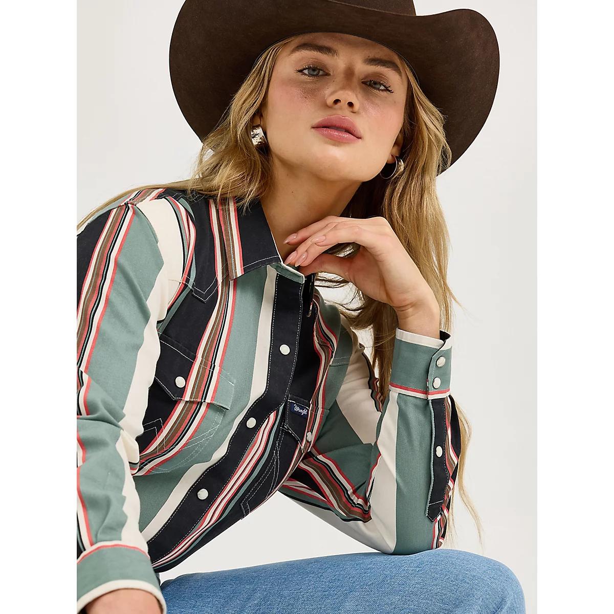Women's Wrangler Brushpopper Boyfriend Western Snap Shirt | Women's TOPS | Wrangler® Product Image