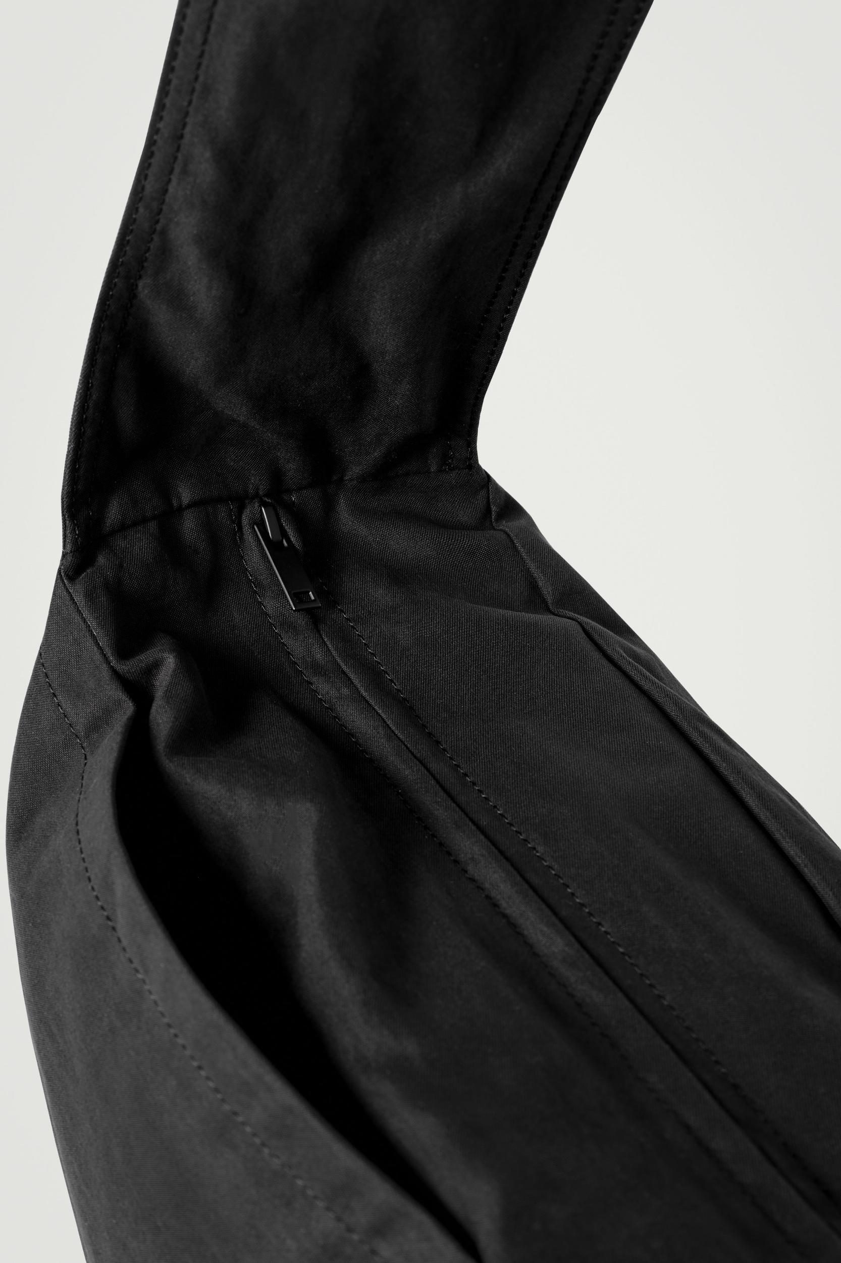 SLOUCHY WATER-REPELLENT CROSSBODY BAG - NYLON Product Image