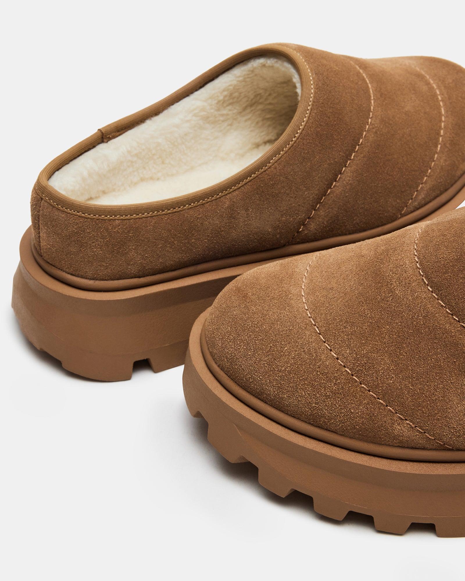 FROST CHESTNUT SUEDE Female Product Image
