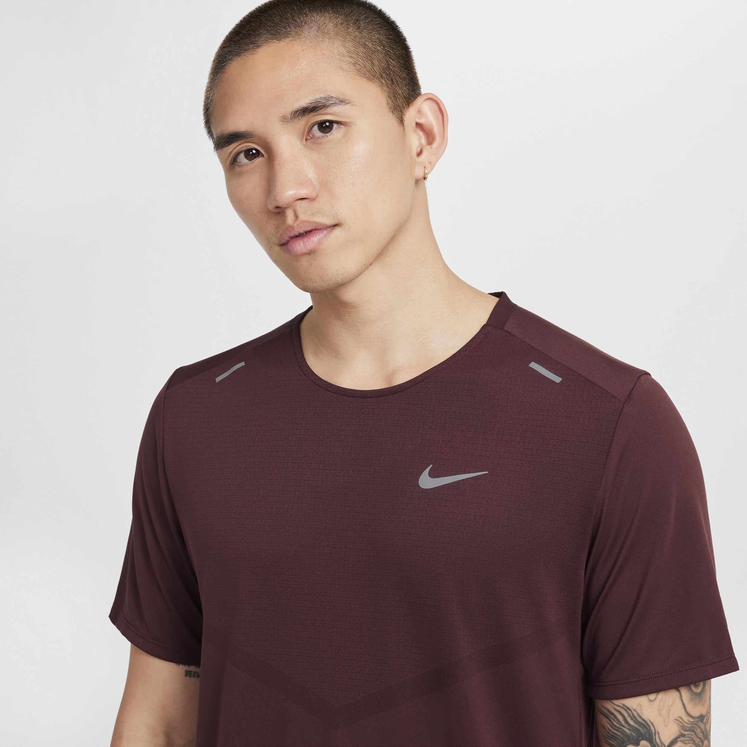 Nike Rise 365 Men's Dri-FIT Short-Sleeve Running Top Product Image