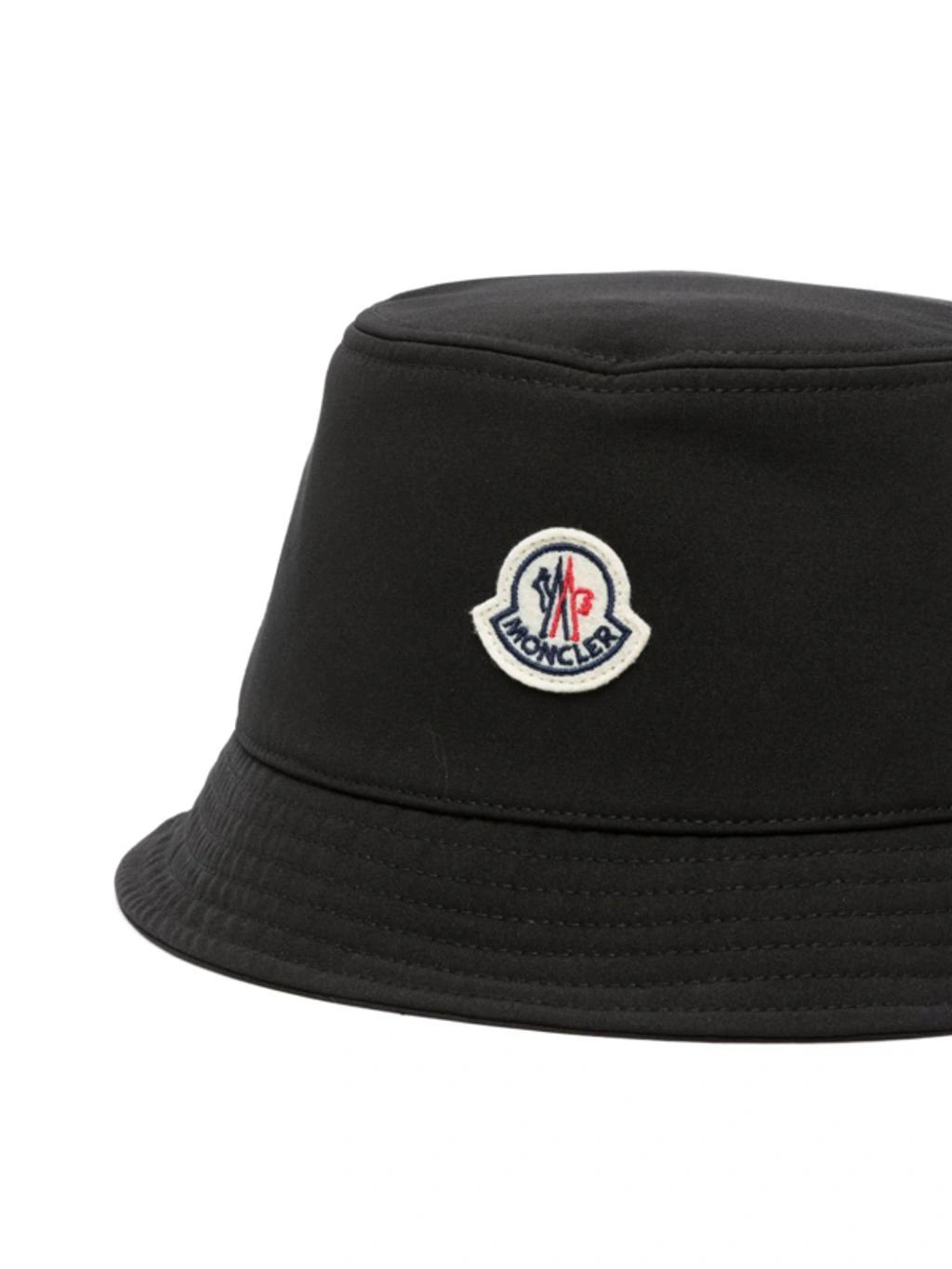 MONCLER Logo Patch Bucket Hat In Black Product Image
