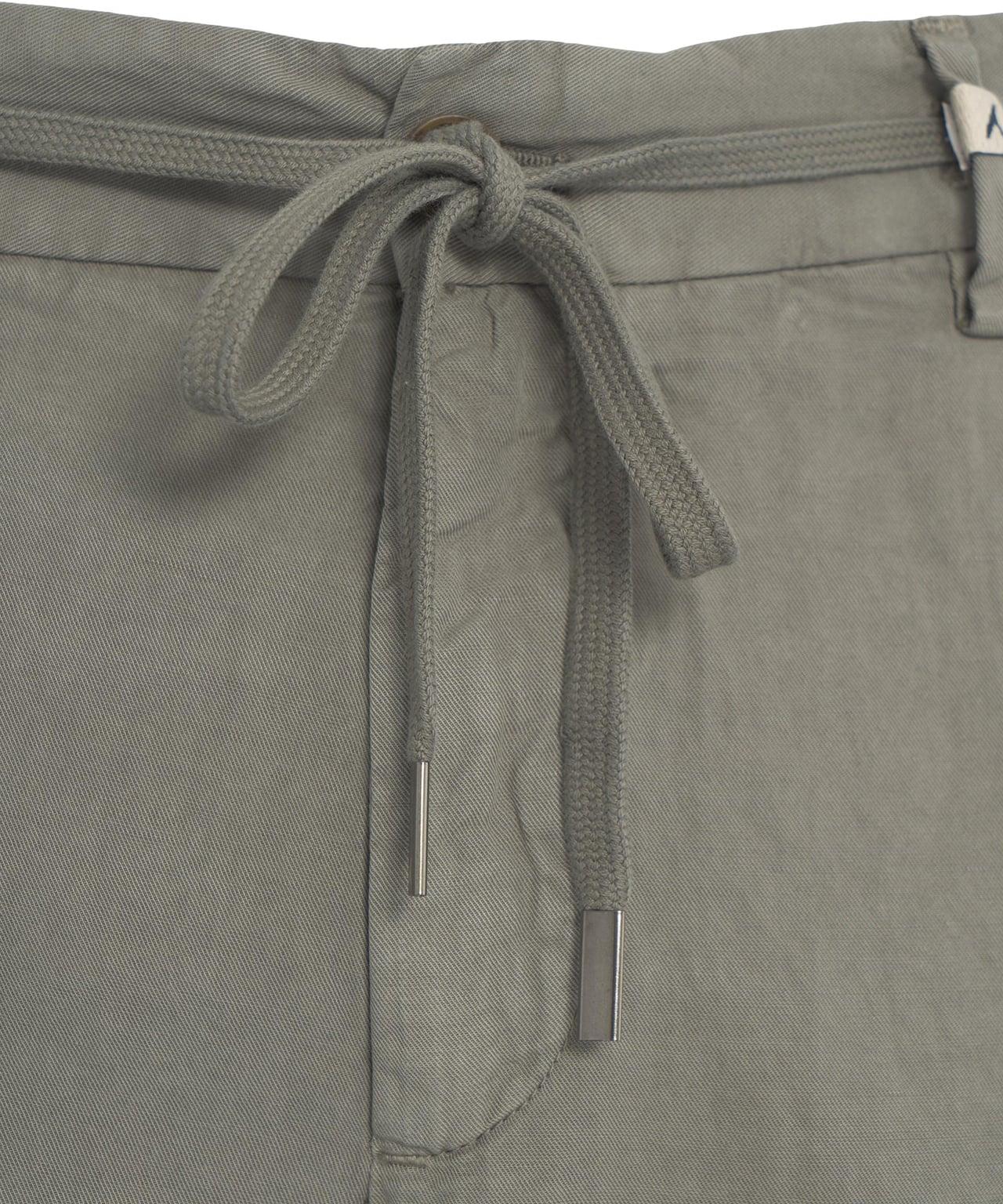 Shorts with drawstring Product Image