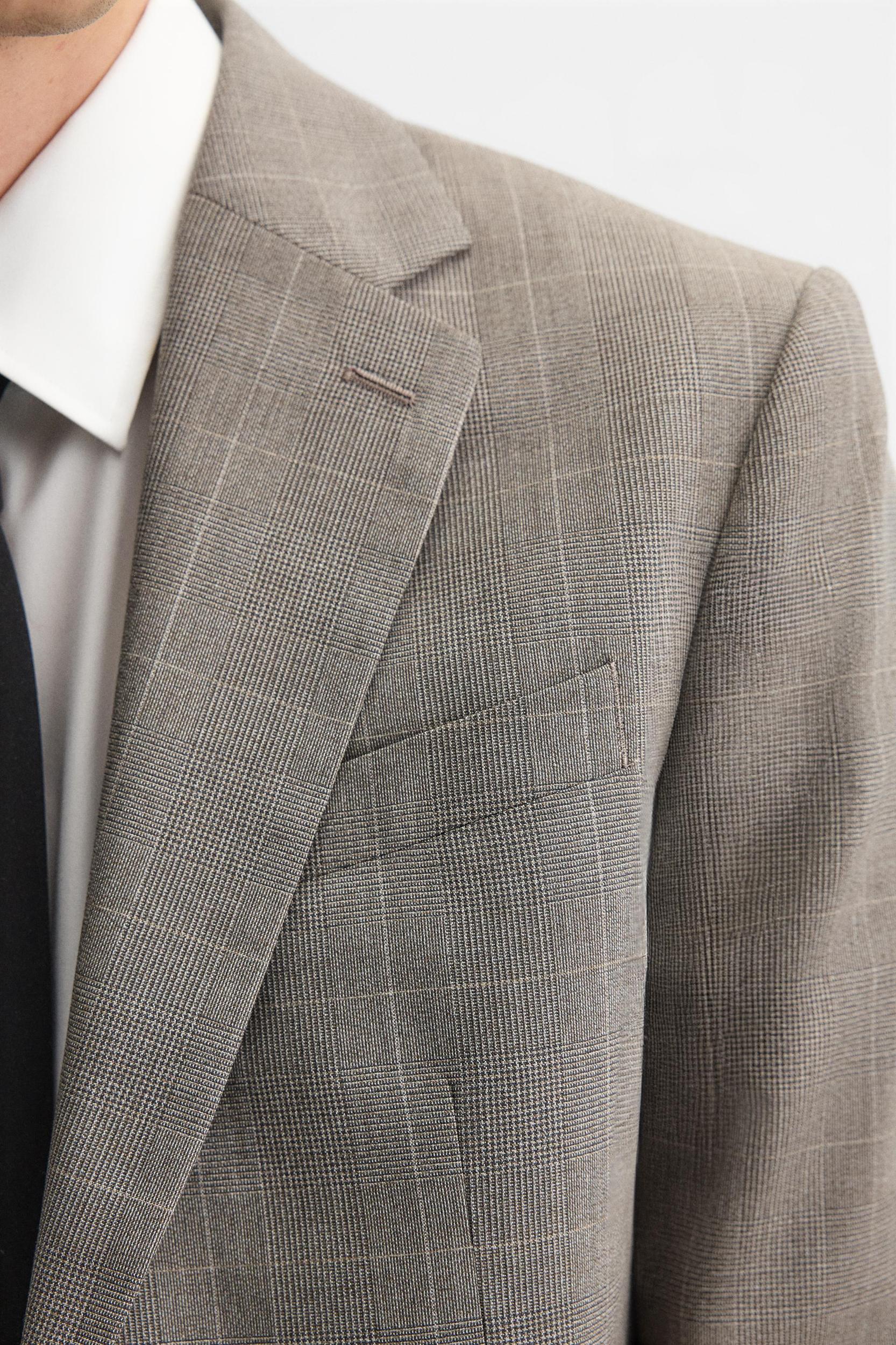 PLAID SUIT JACKET Product Image