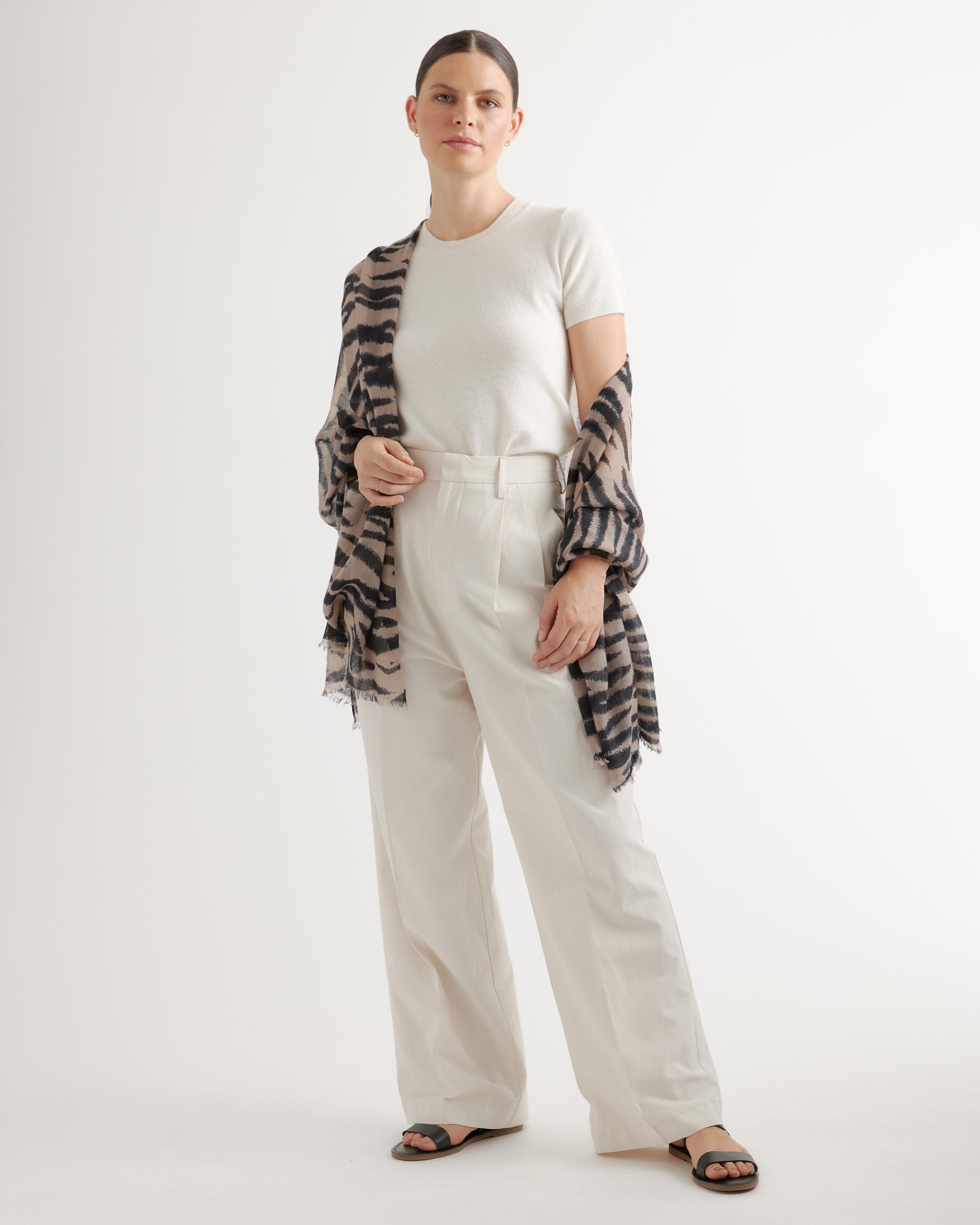 Quince | Women's Featherweight Wool Cashmere Frayed Edge Scarf Product Image