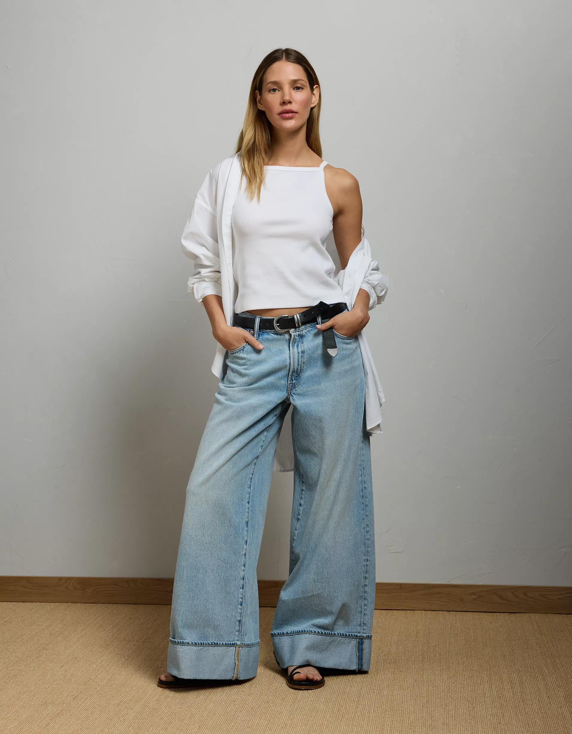 AE77 Premium Straight Neck Tank Top Product Image