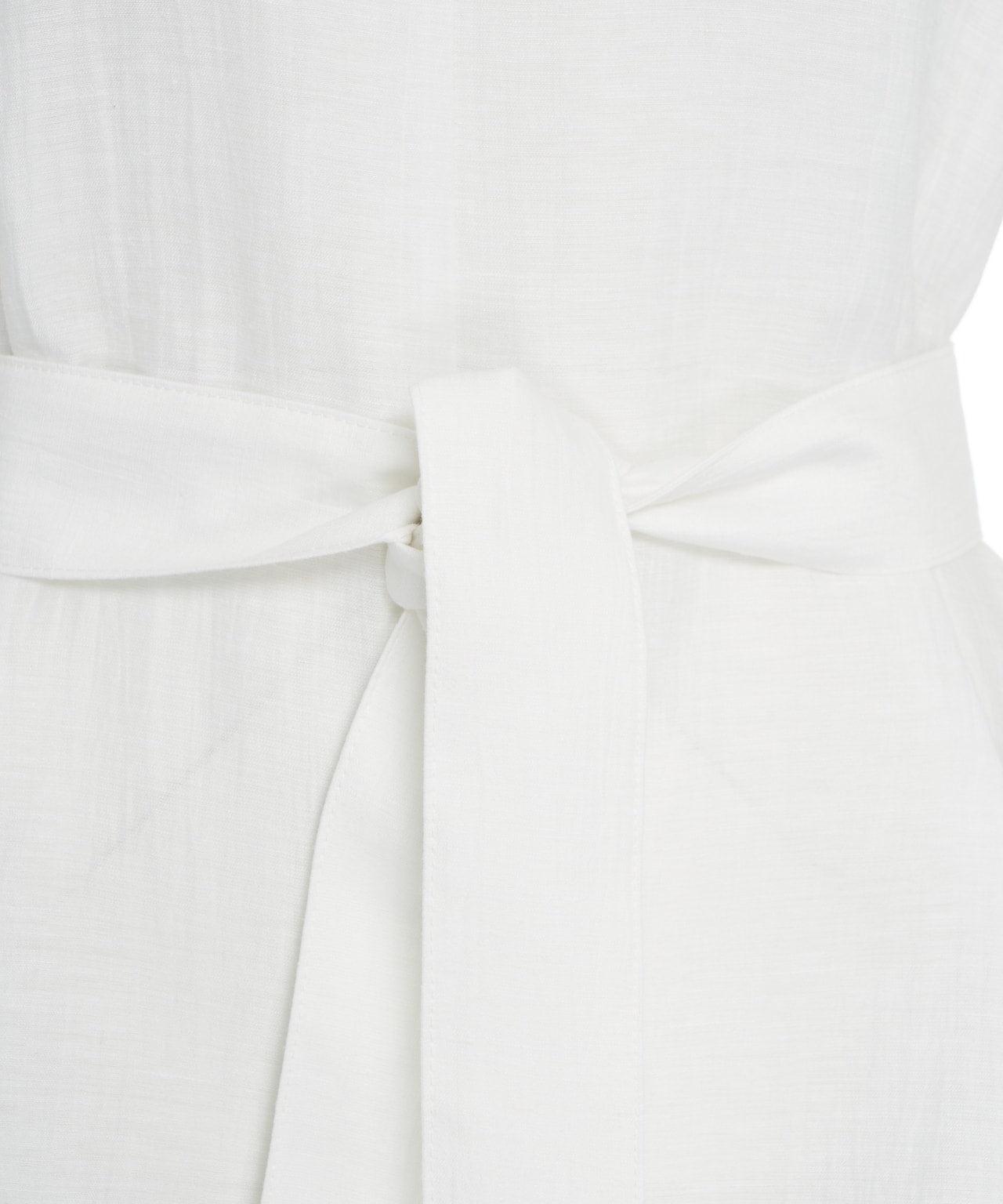 Vest with waist belt Product Image