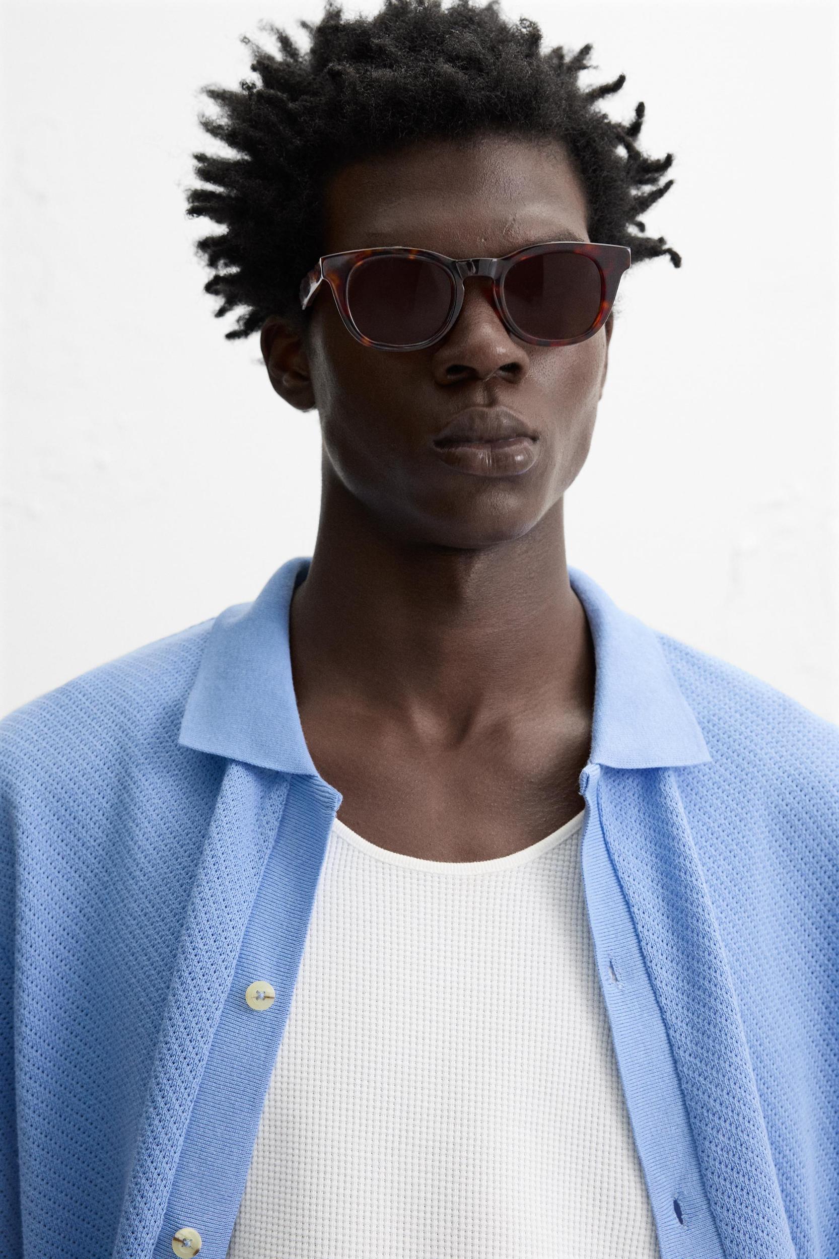 TEXTURED CARDIGAN Product Image