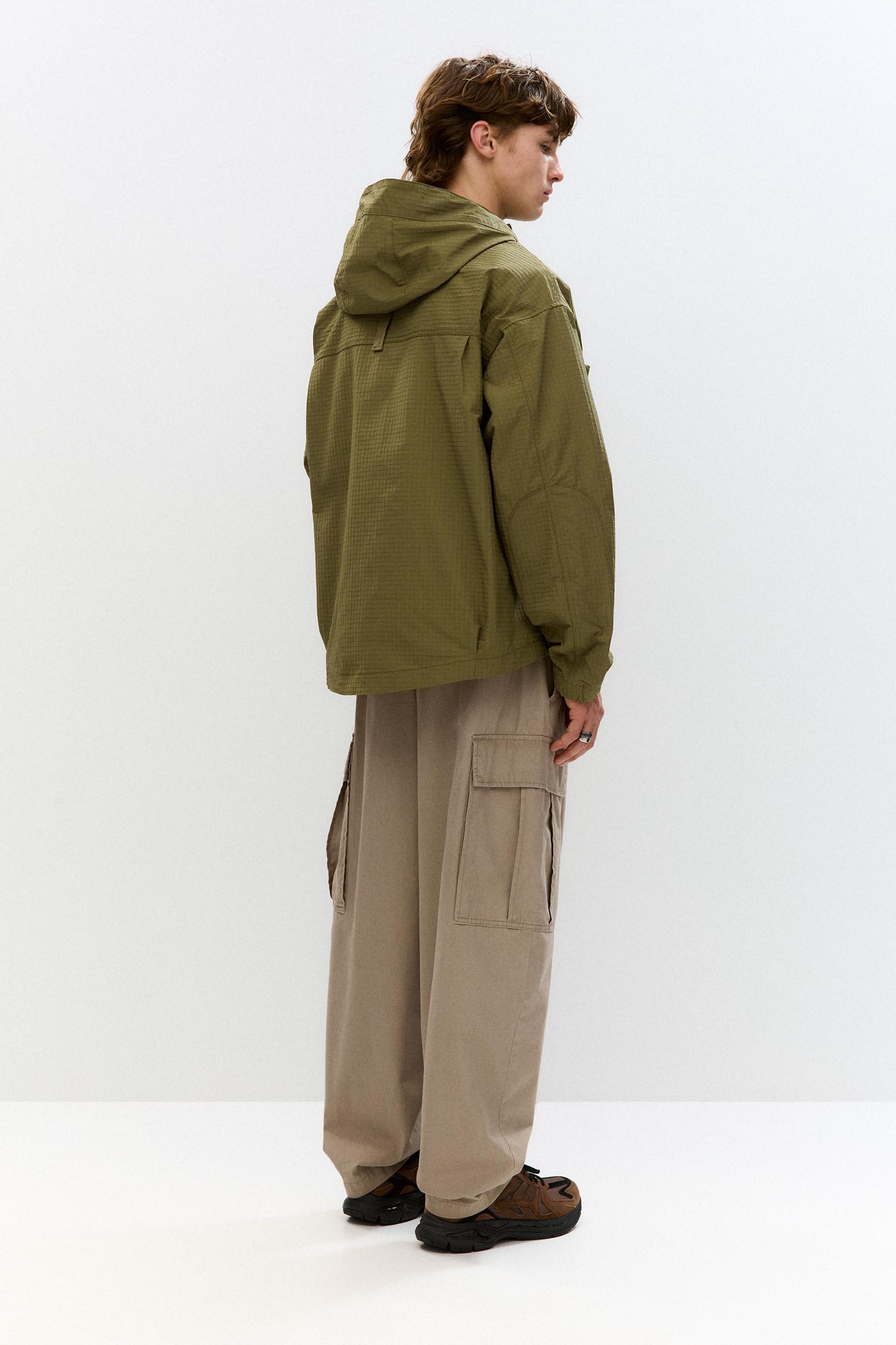 Balloon fit cargo pants Product Image