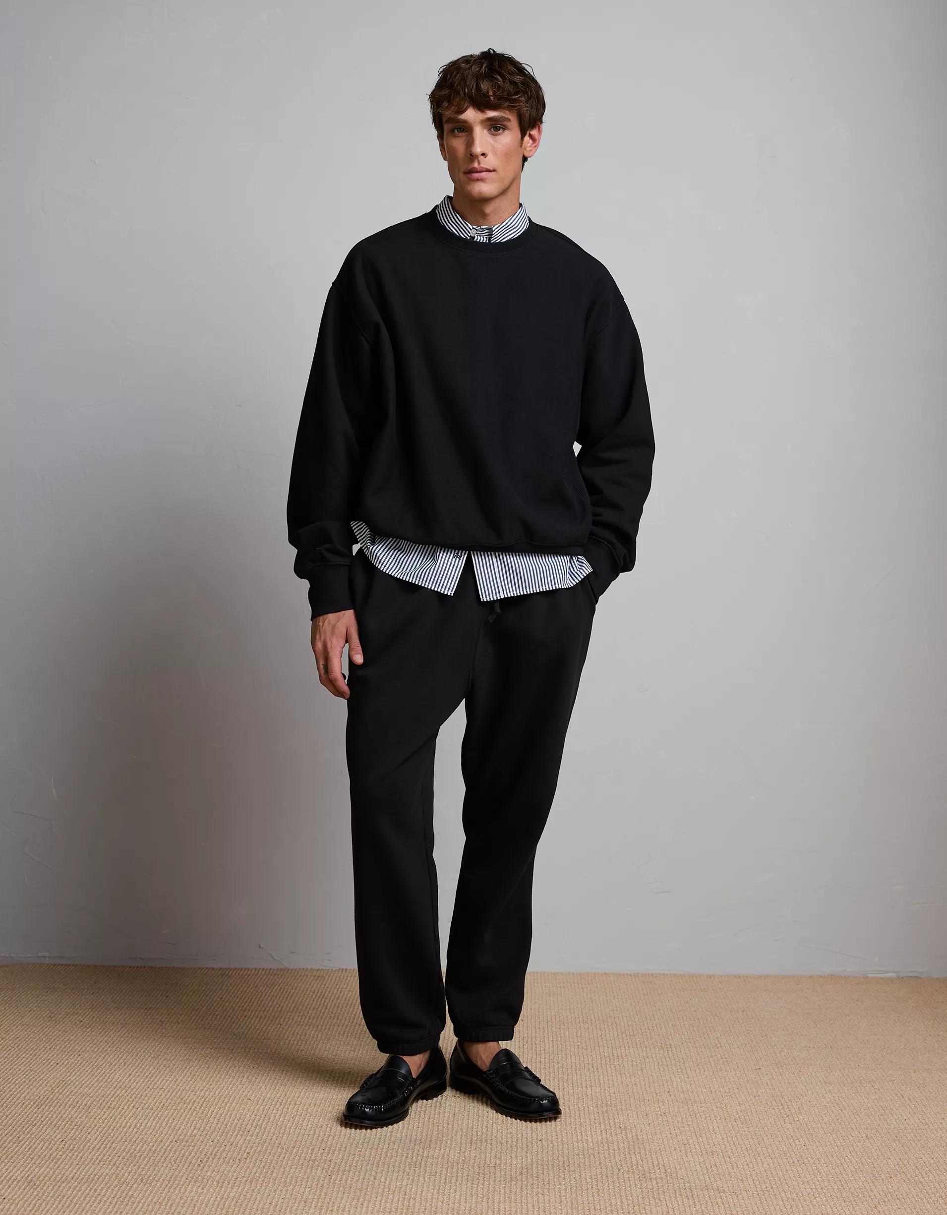 AE77 Premium Fleece Crew Neck Sweatshirt Product Image