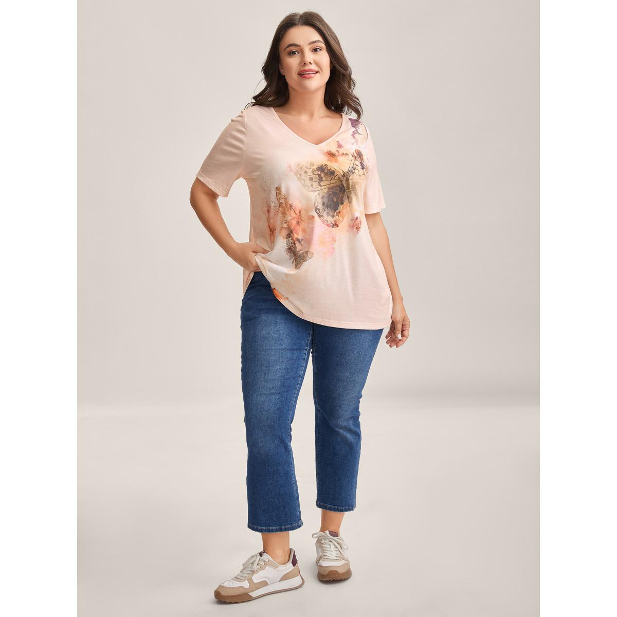 Plus Size Stretchy Butterfly Print V Neck T-Shirt Crepe Women Leisure Non Butterfly V-neck Casual T-shirts BloomChic 26/4X Product Image