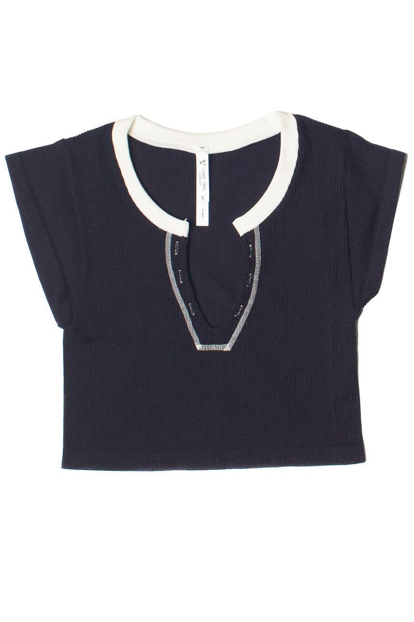 Sporty Notch Neck Seamless Crop Top Product Image