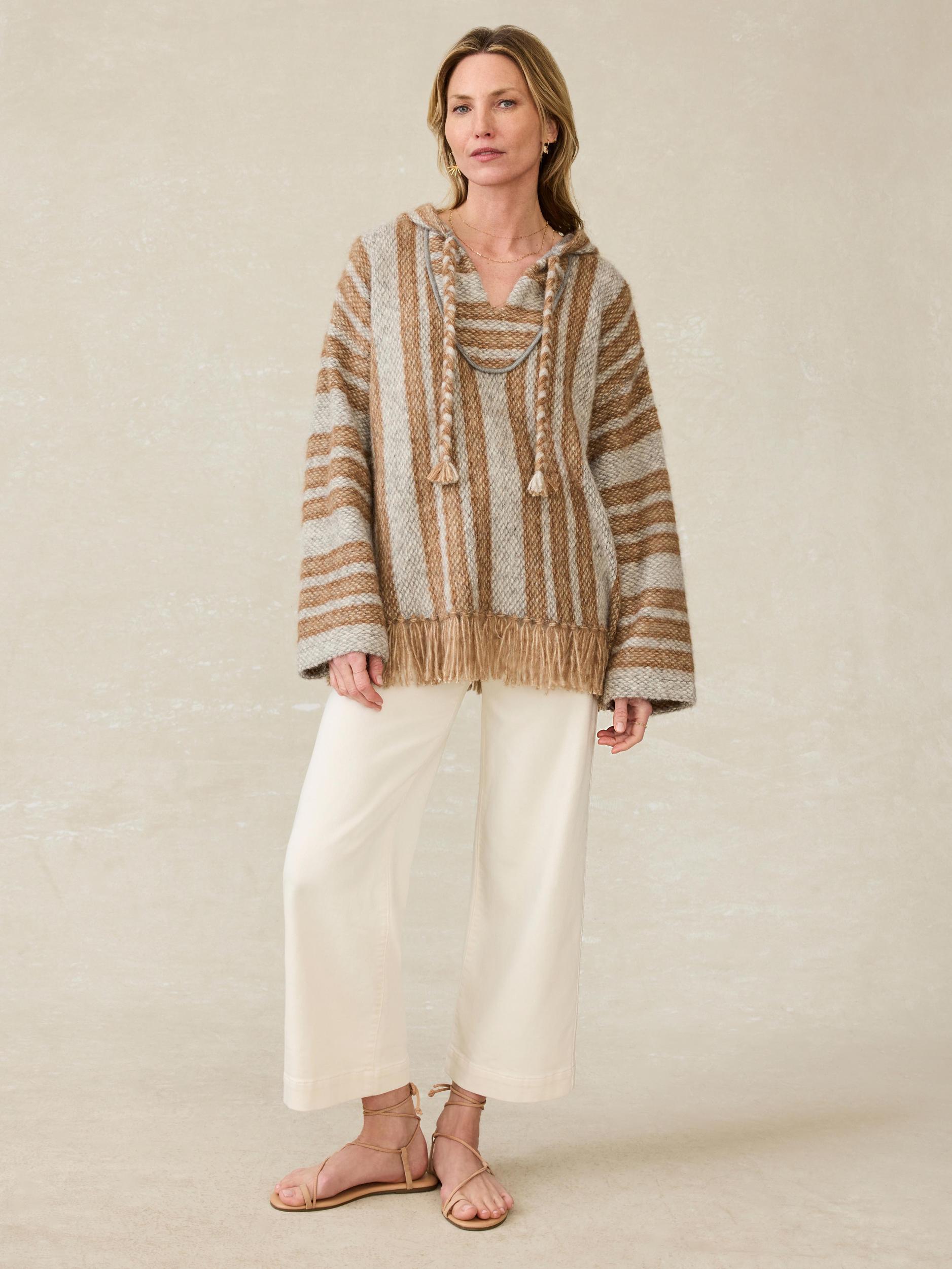 Snowfields Cashmere Blend Poncho - Pebble Grey Female Product Image