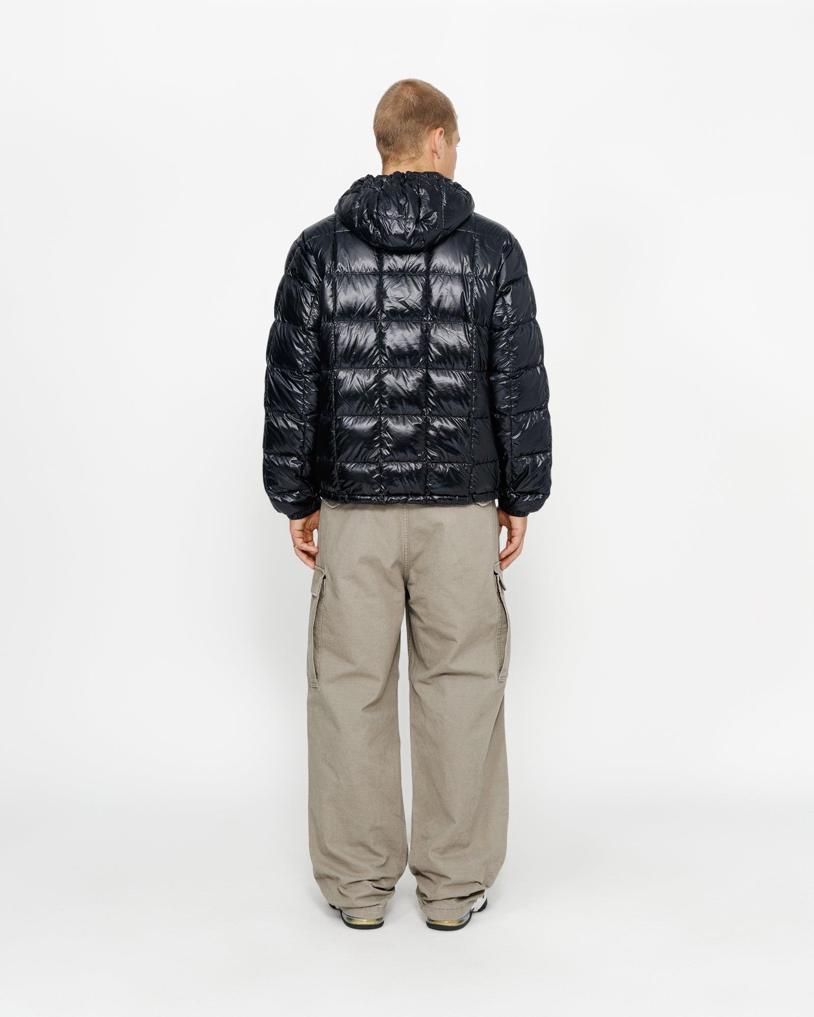 MIDWEIGHT HOODED PUFFER Male Product Image