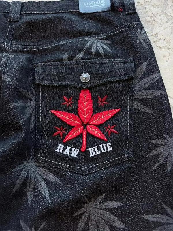Vintage Embroidery Boyfriend Jeans Product Image