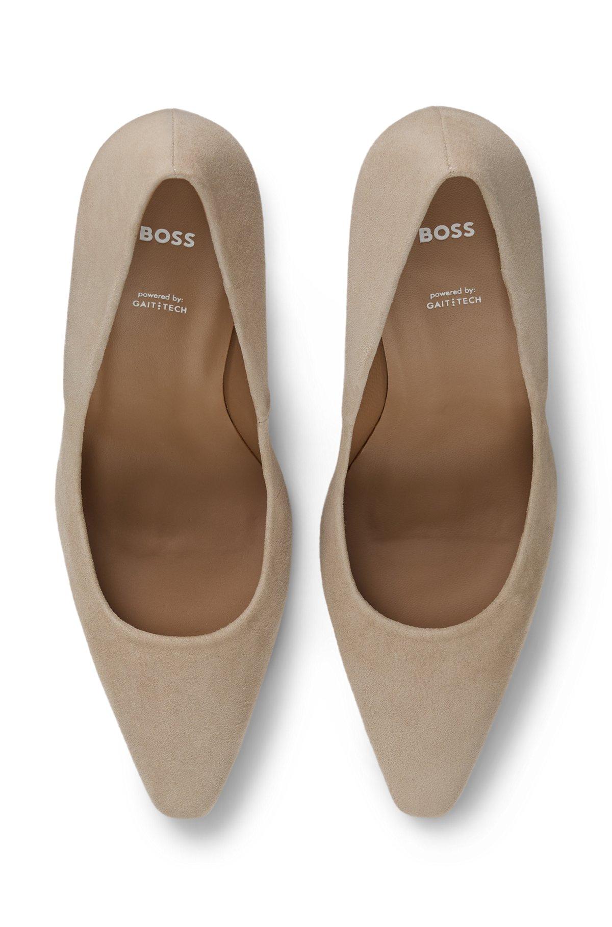 Suede pumps with GAIT-TECH® insole Product Image