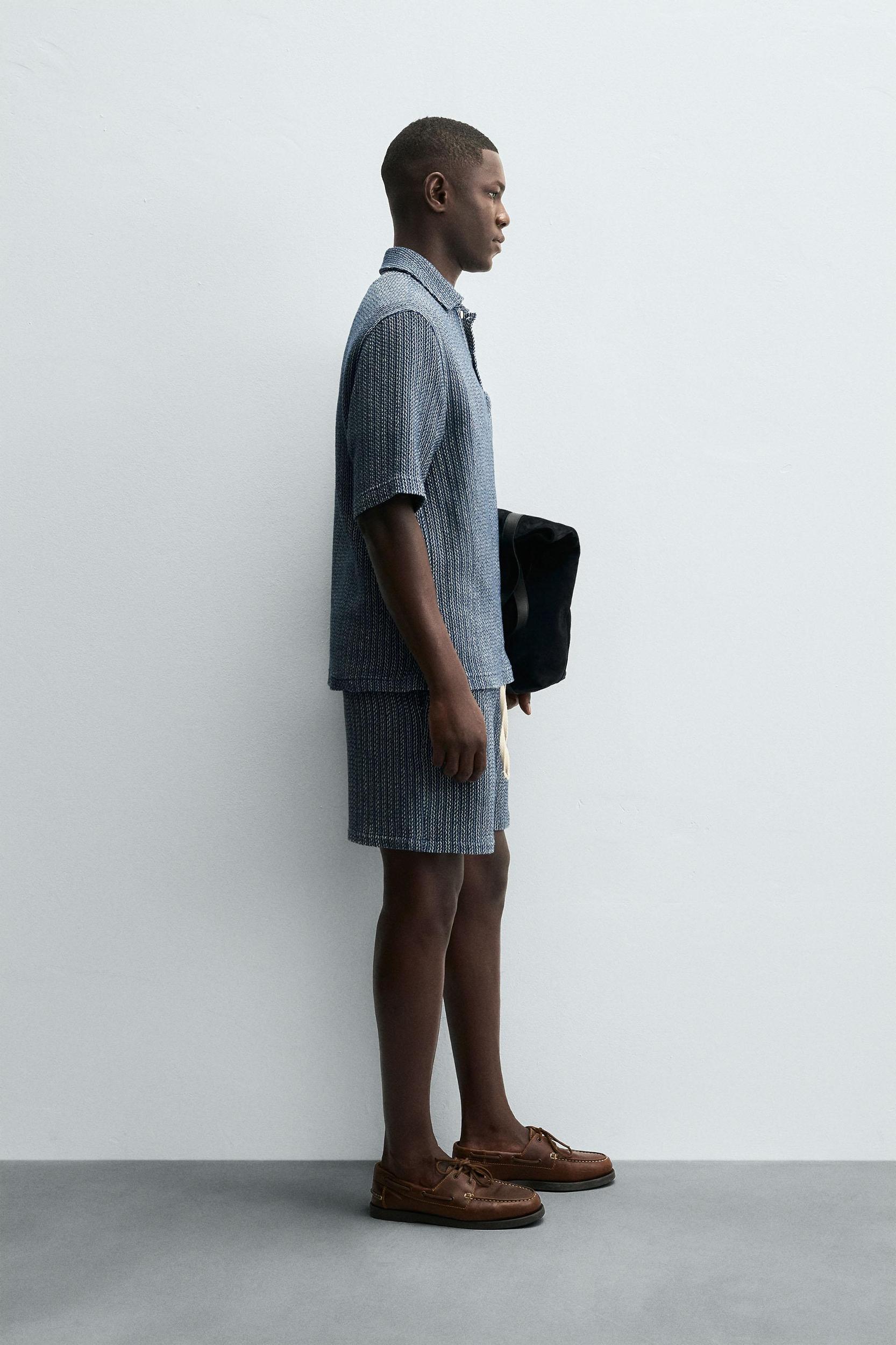 TEXTURED POLO SHIRT Product Image