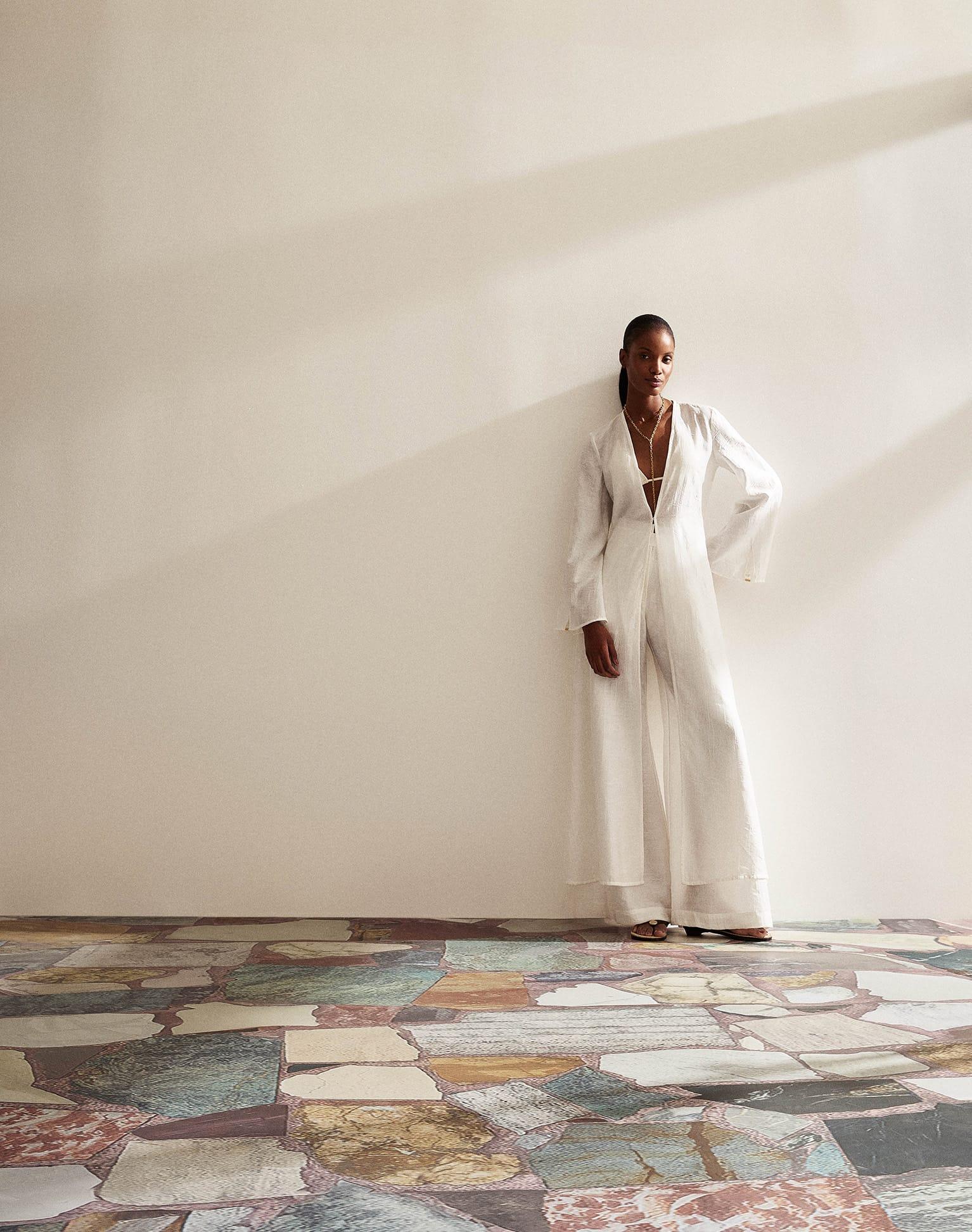 Lys Halter Top - Off White Product Image