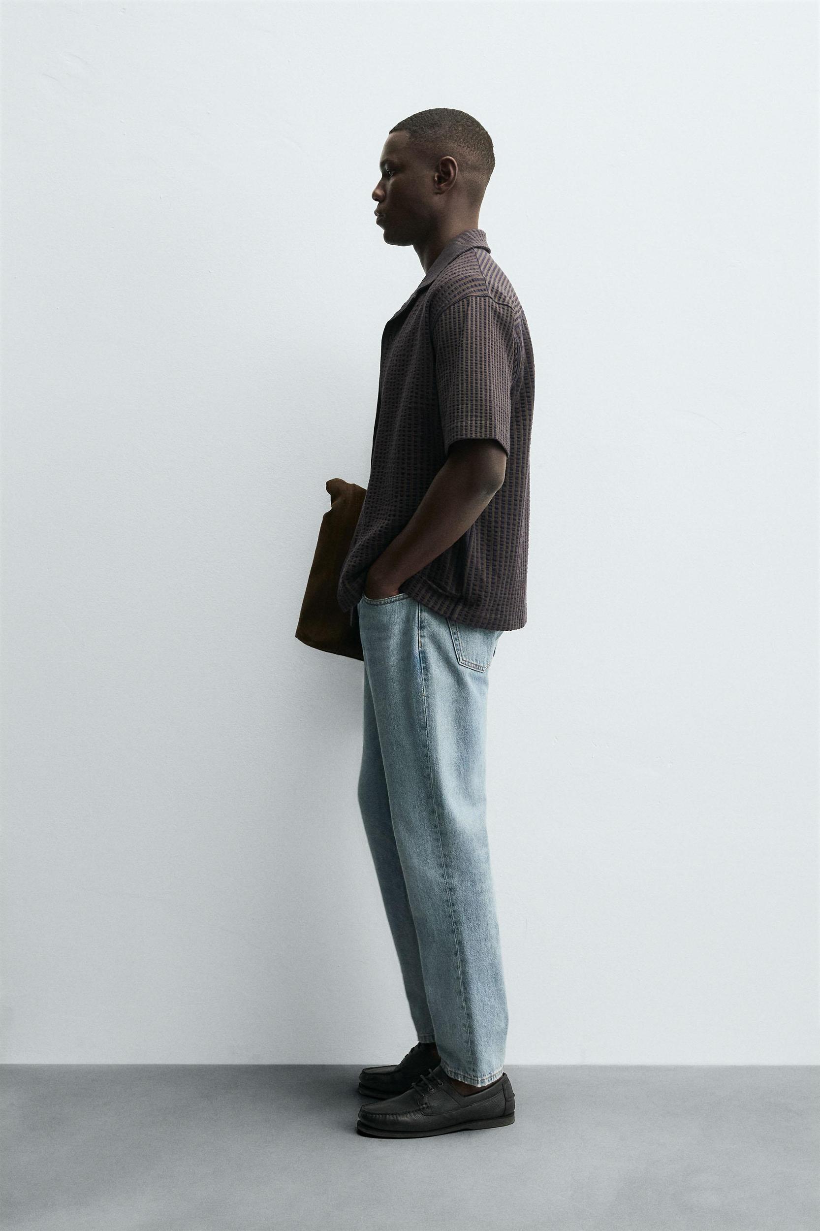 SEERSUCKER COMFORT SHIRT Product Image