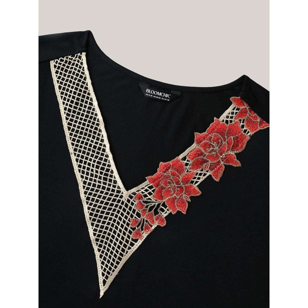 Plus Size Lace Floral Flutter Plain T-Shirt Black Women Casual Woven ribbon&lace trim V-neck Everyday T-shirts BloomChic 26/4X Product Image