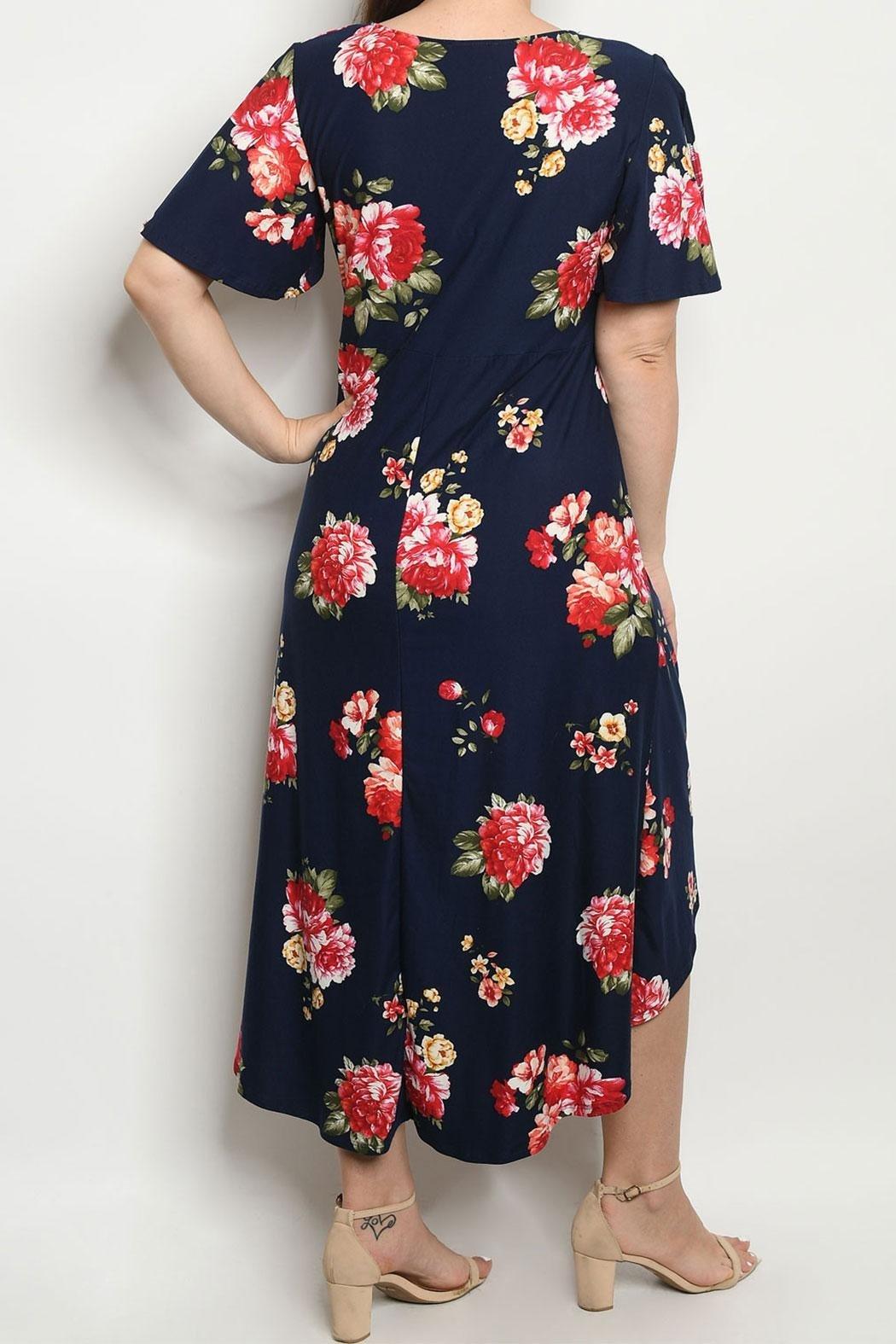 Plus Navy Floral Product Image