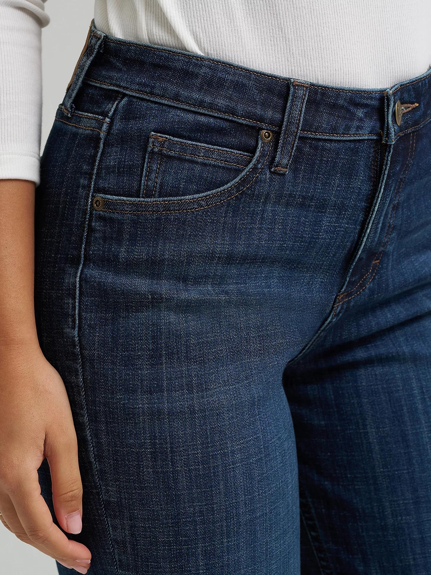 Women's Legendary Relaxed Straight Jean | Women's Jeans | Lee® Product Image
