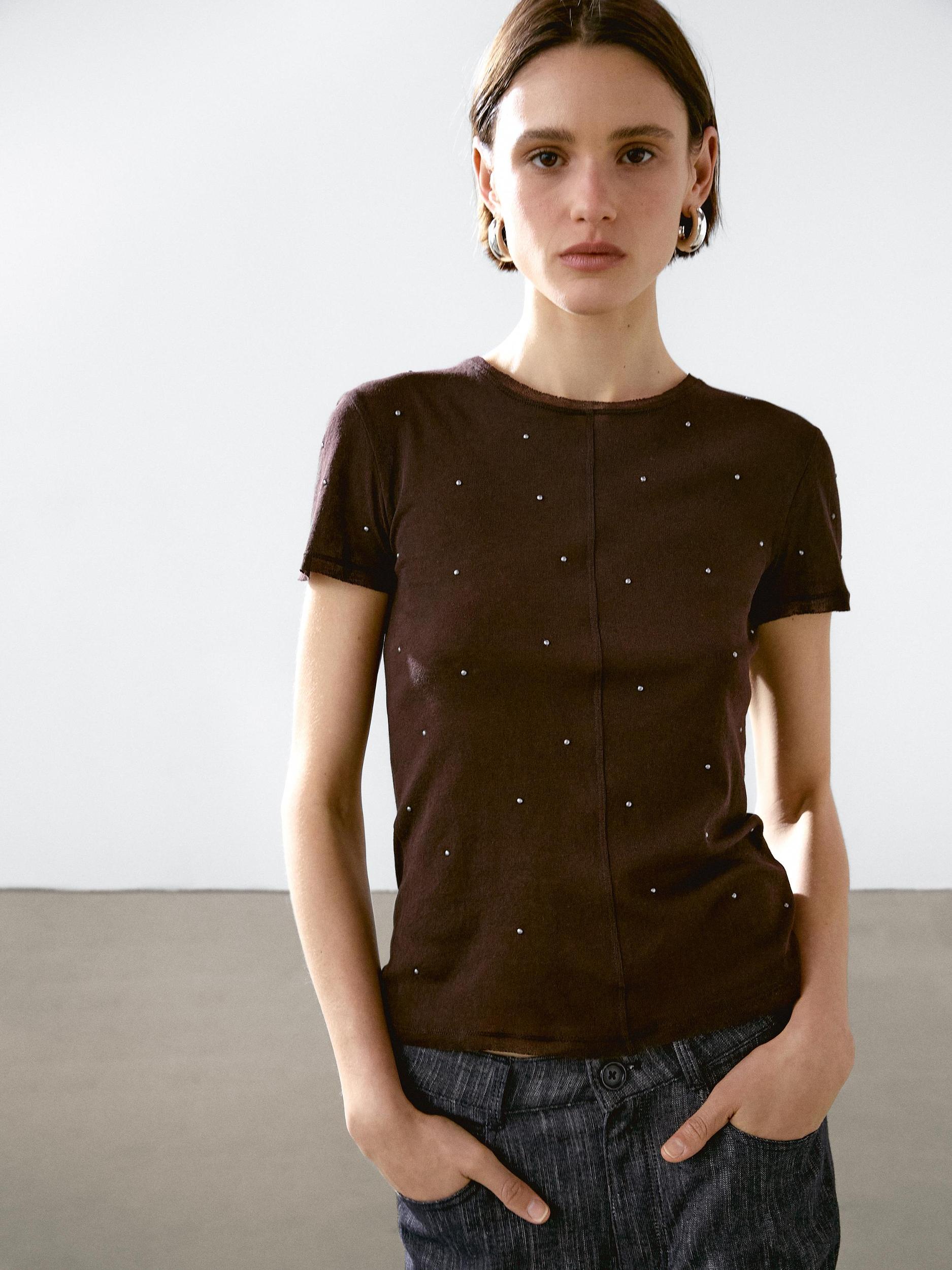 T-shirt with metal studs Product Image