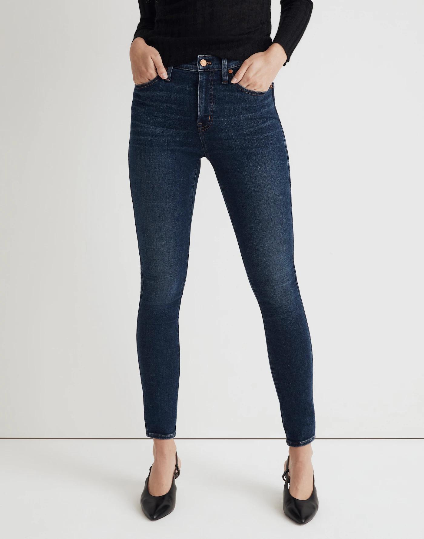 10" High-Rise Skinny Jeans Product Image