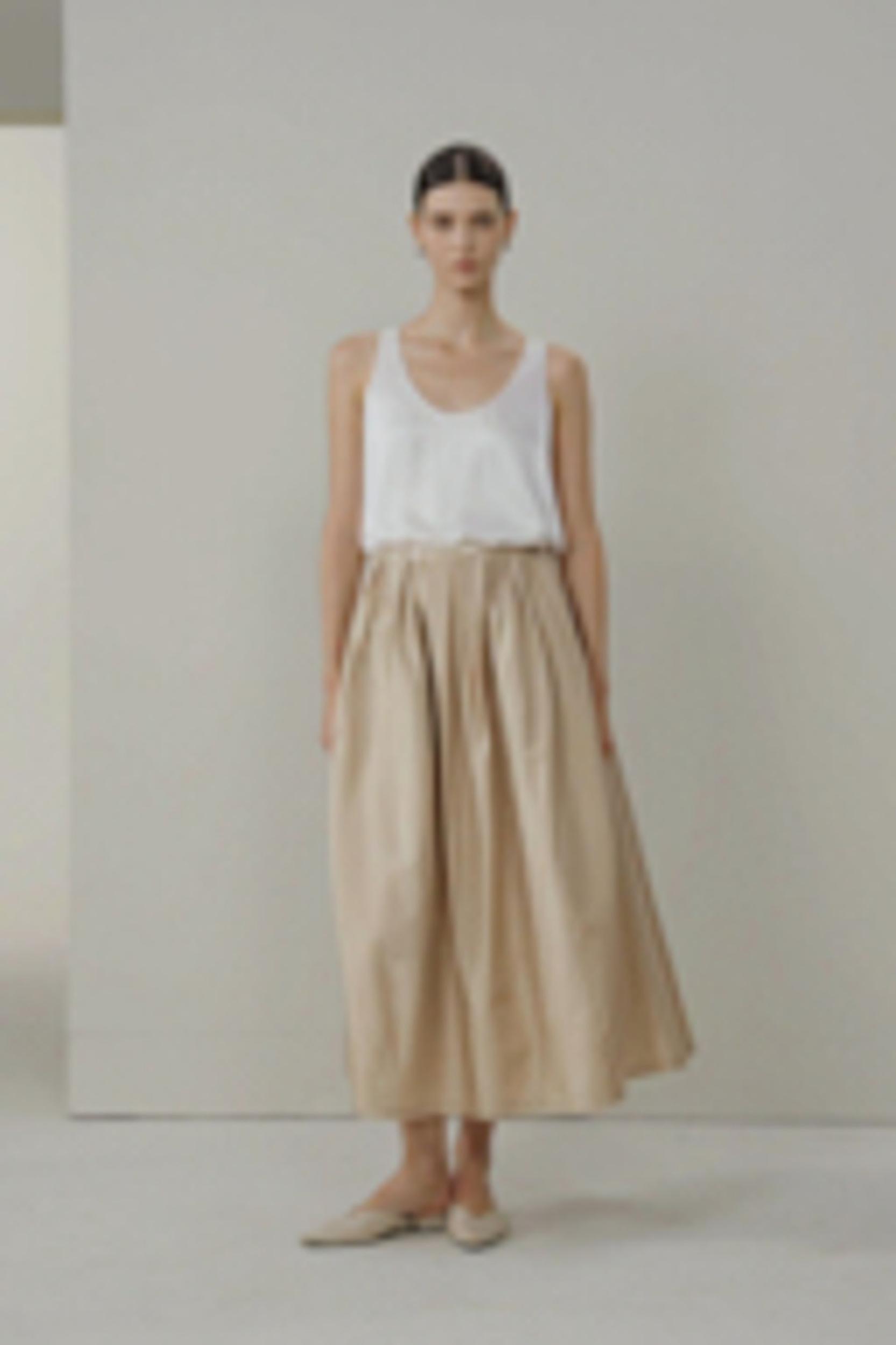 LILYSILK Women's Silk Taffeta Waist-Pleated Skirt, Black, Size 10, Water-Repellent & Voluminous Product Image