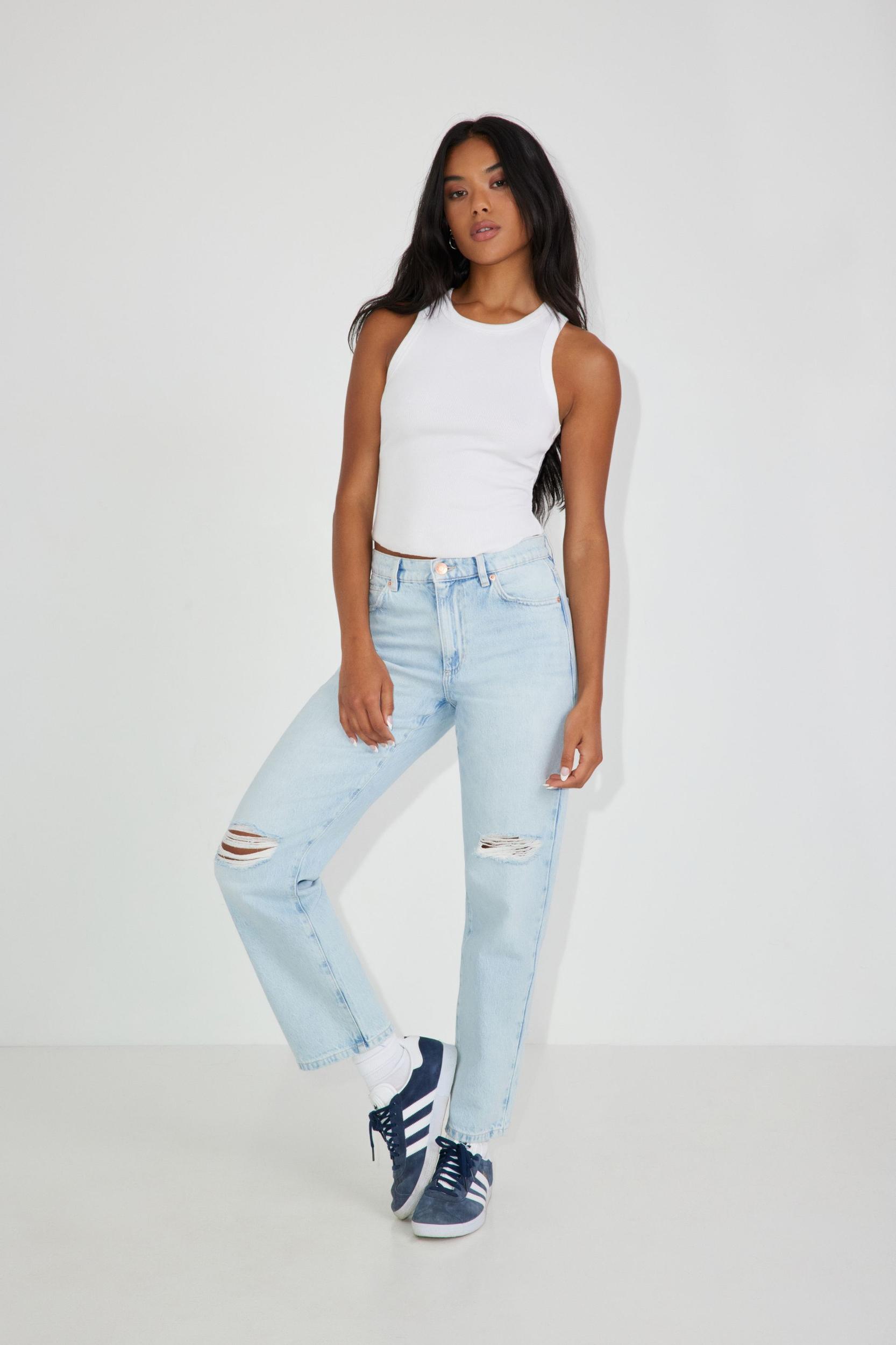 '90s Slim Jeans Product Image