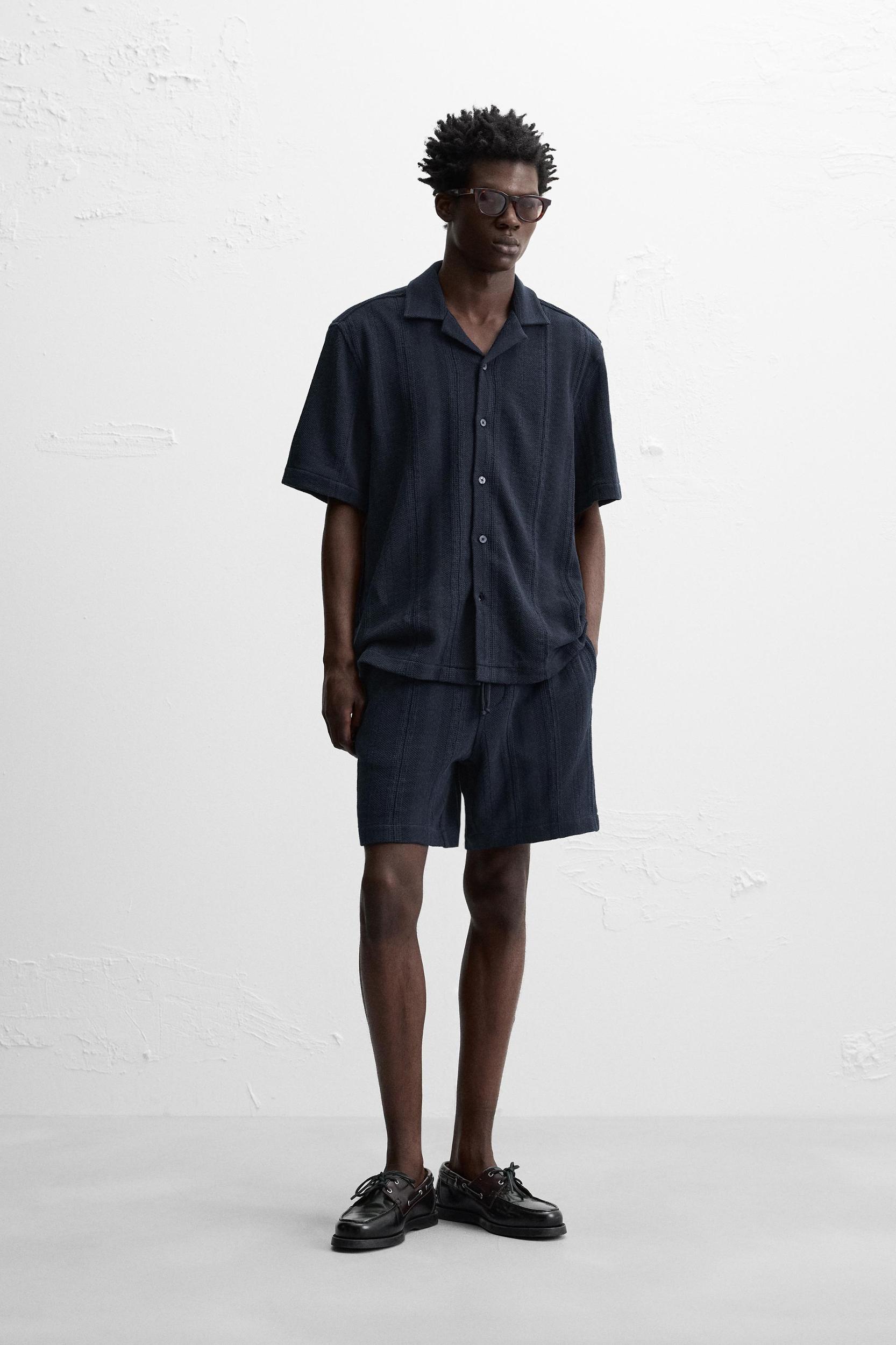 STRIPED JACQUARD SHIRT Product Image