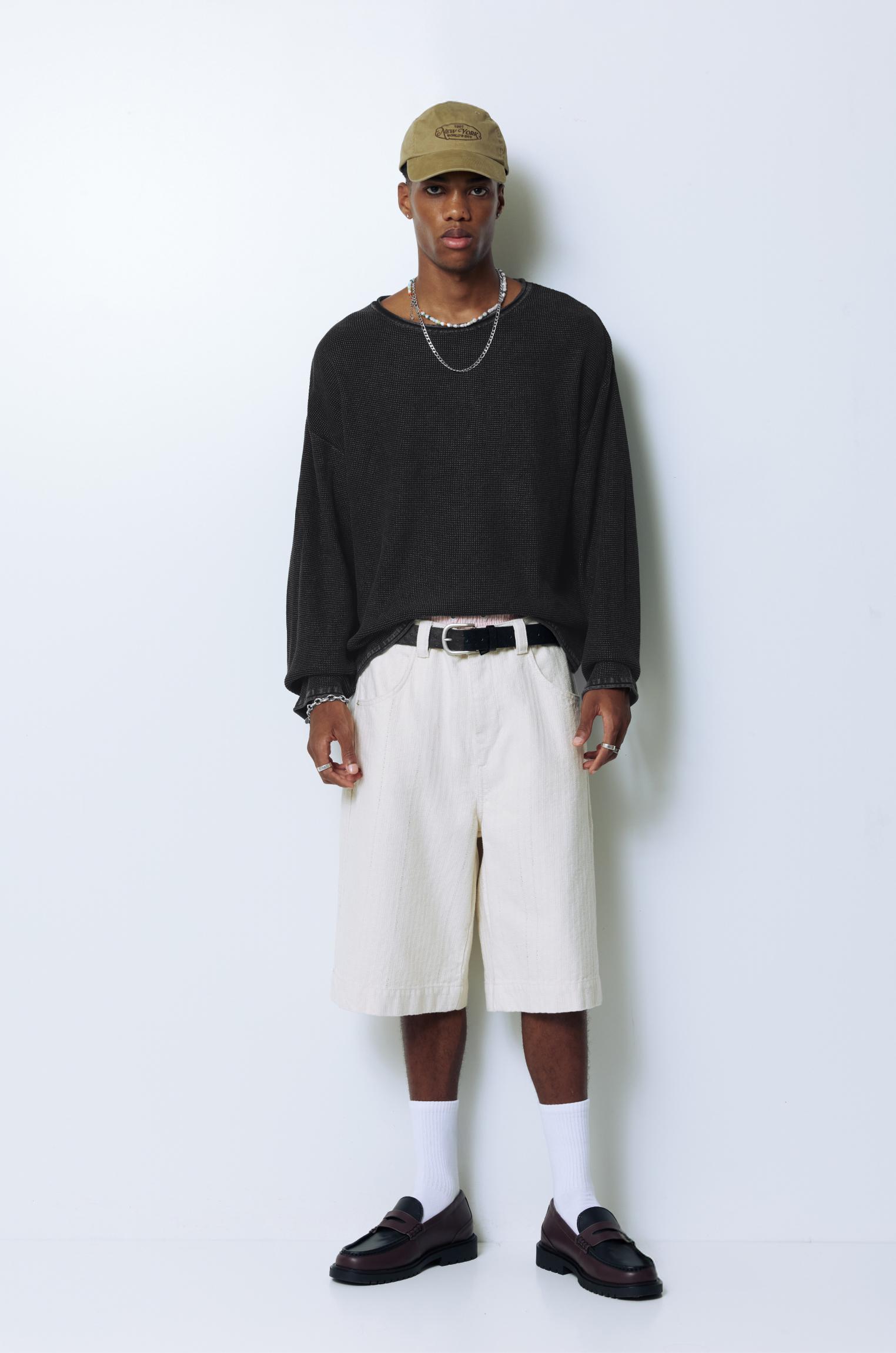 Acid wash jumper Product Image