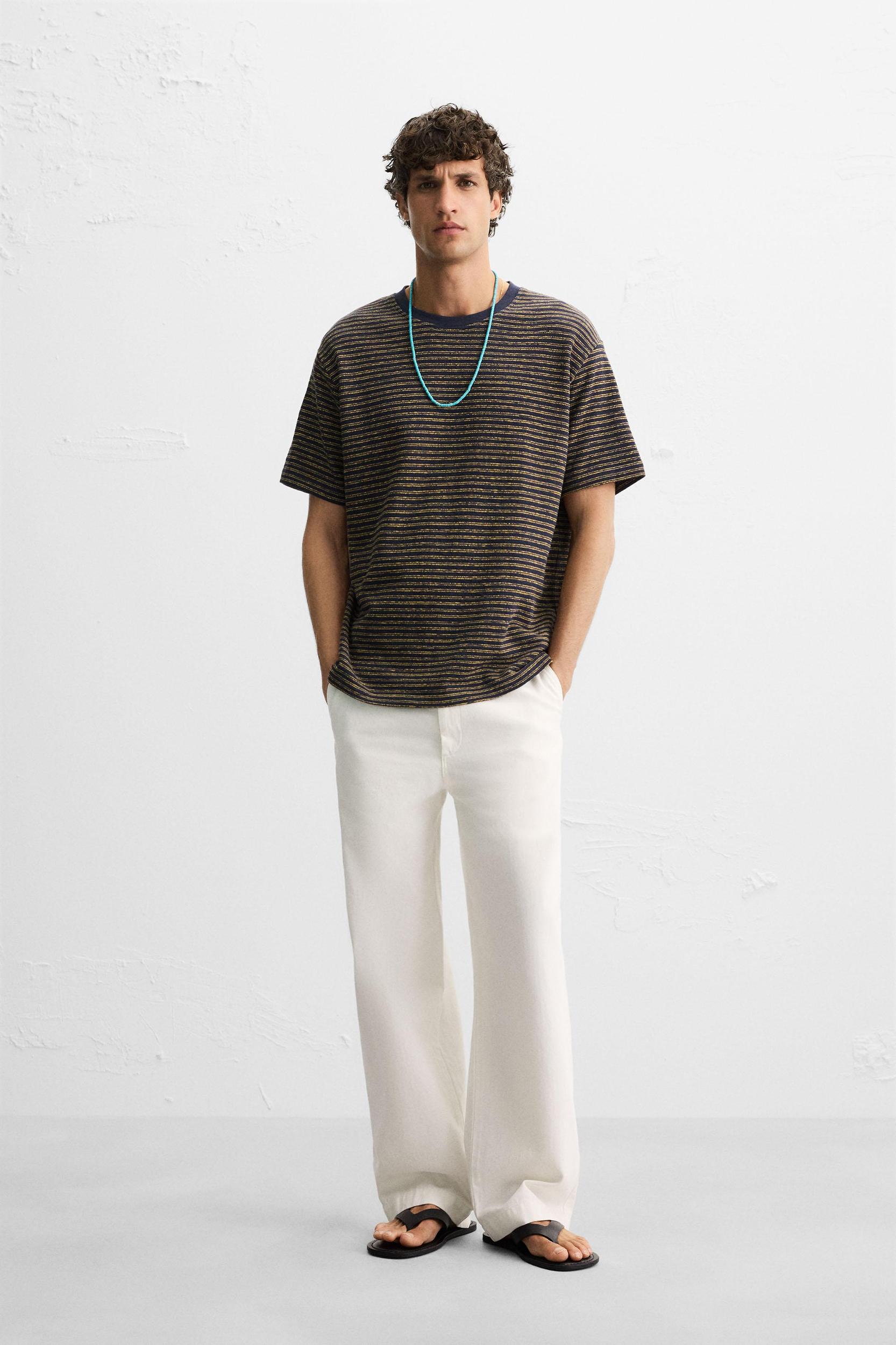 JACQUARD STRIPED T-SHIRT Product Image