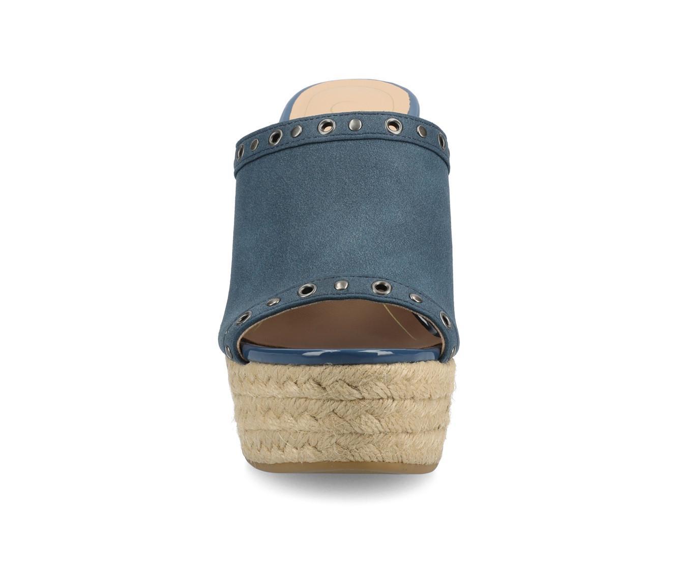 Women's Journee Collection Yari Wedges Product Image