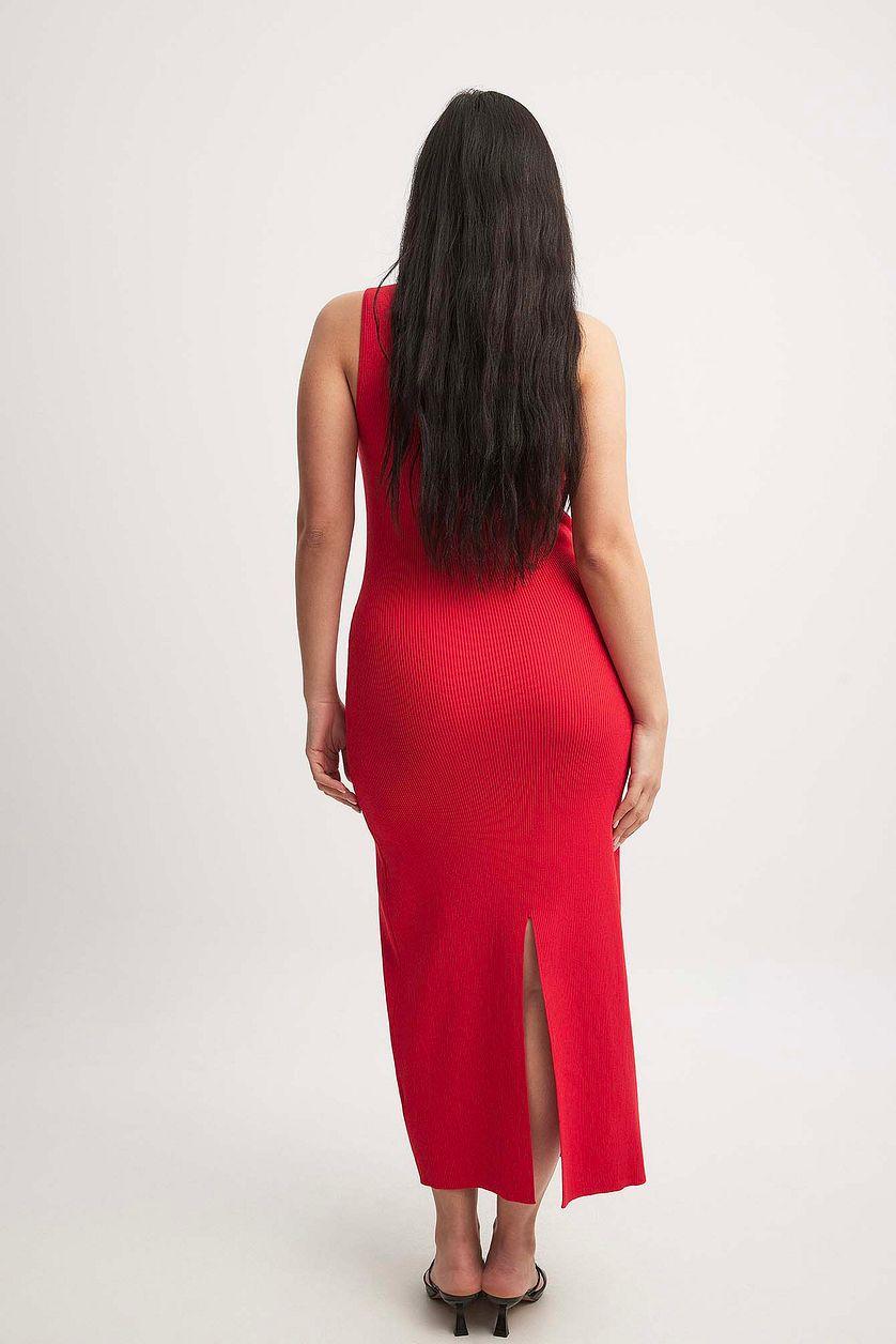 Fine Knitted Scoop Neck Midi Dress Product Image