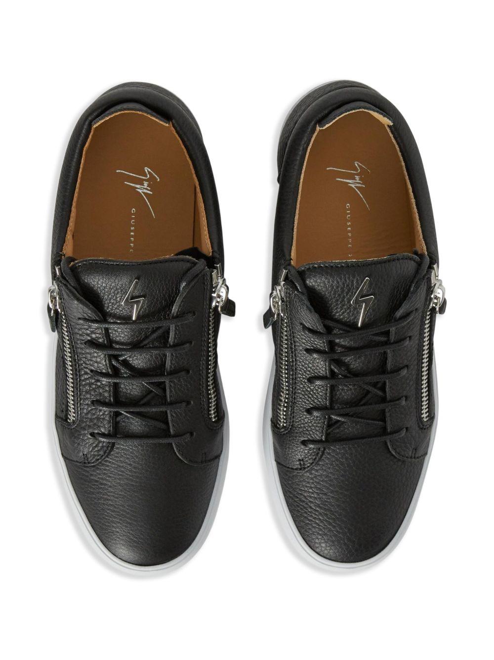 Frankie sneakers Product Image