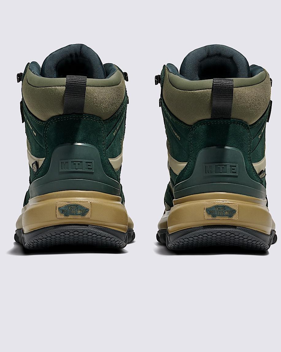 Crestline Waterproof Shoe in Green / Black| Vans US Product Image