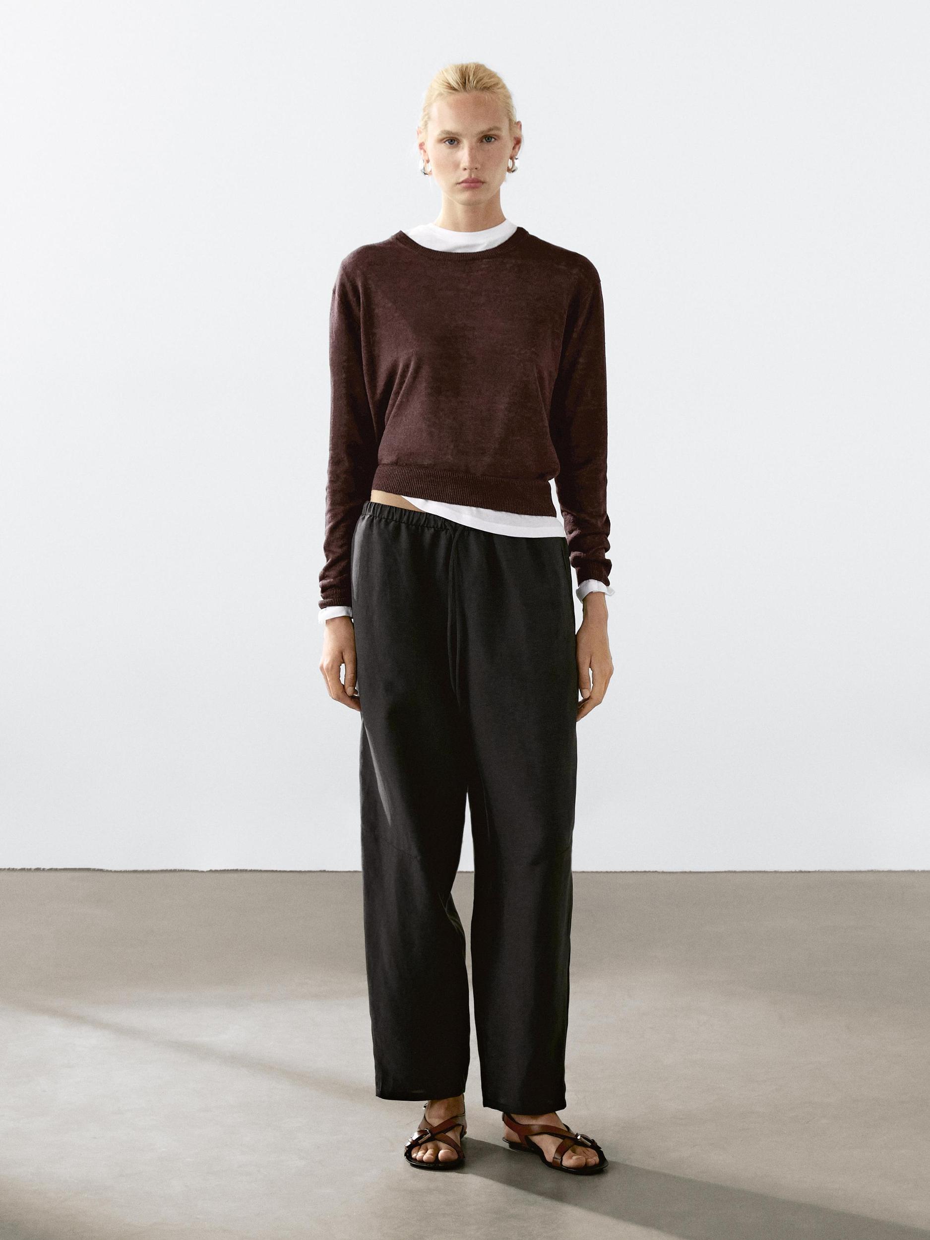 100% linen knit crew neck sweater Product Image