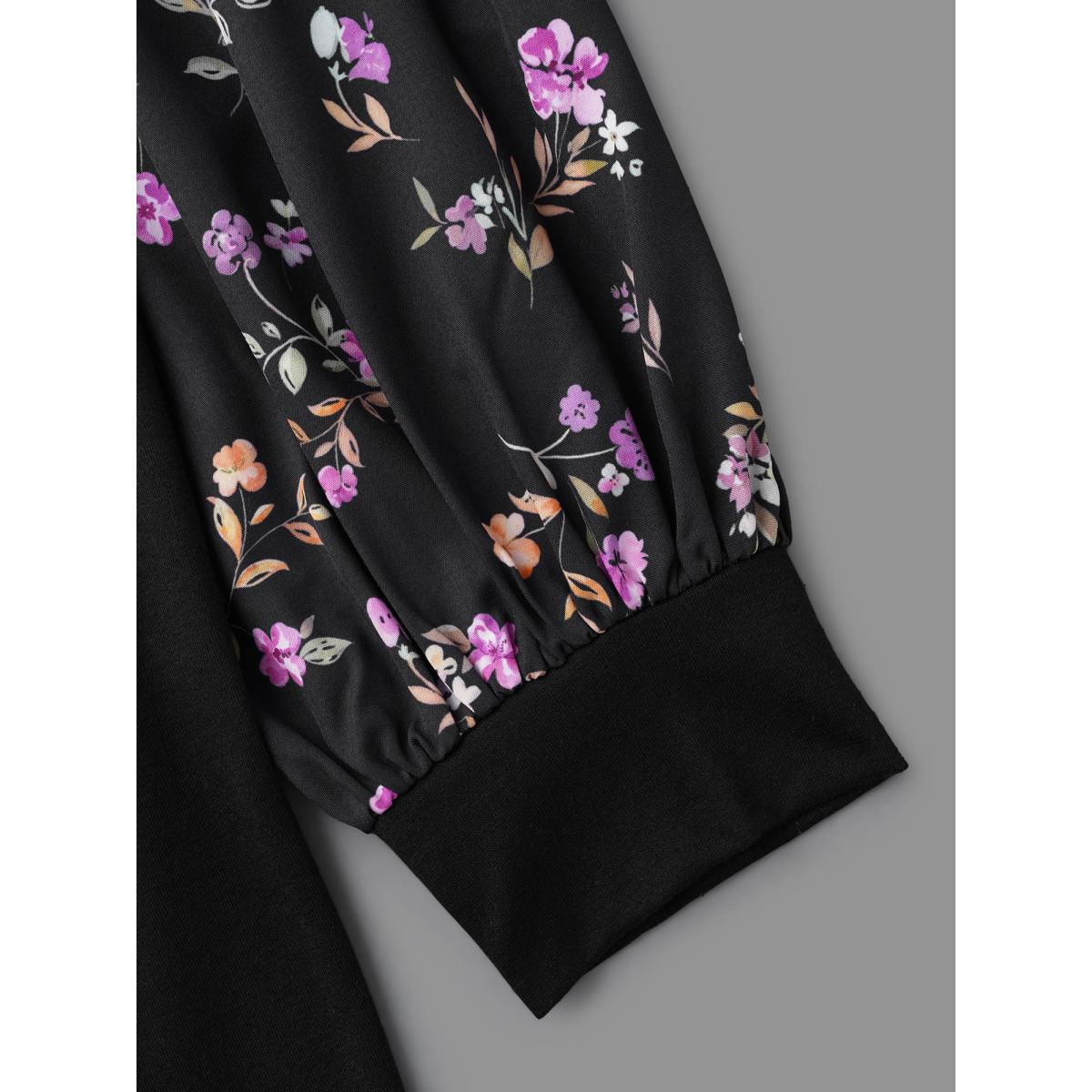Plus Size Floral Spliced Sleeve Stretchy T-Shirt Black Women Elegant Contrast Natural Flowers Round Neck Everyday T-shirts BloomChic 14-16/1X Product Image