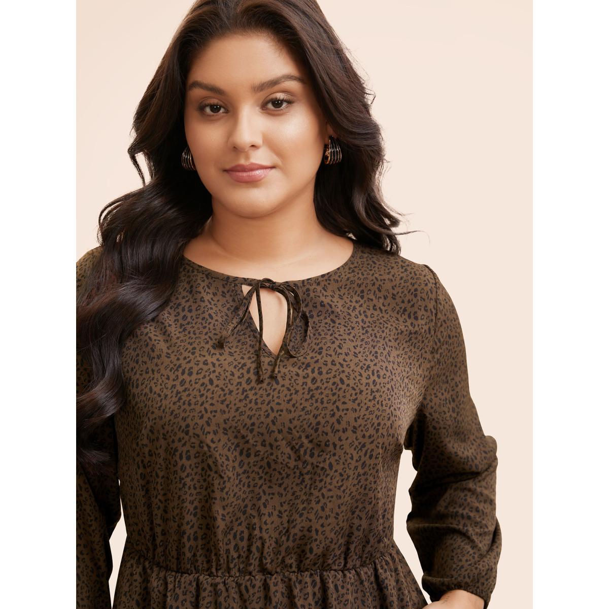 Plus Size Leopard Print Tie Knot Gathered Dress Browncoffeecolor Women At the Office Tie knot V-neck Elbow-length sleeve Curvy BloomChic 30/6X Product Image