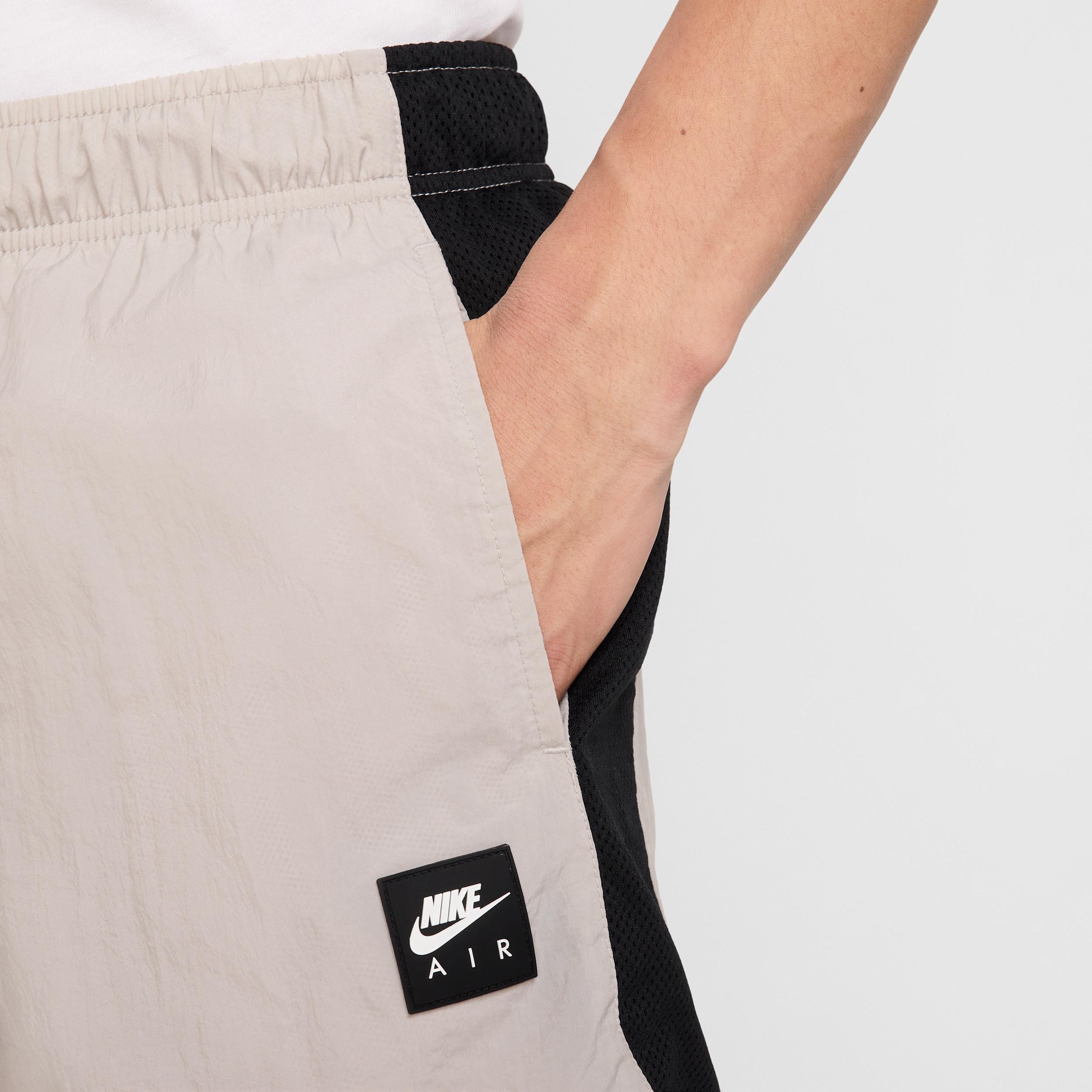 Nike Men's Air Woven Shorts Product Image